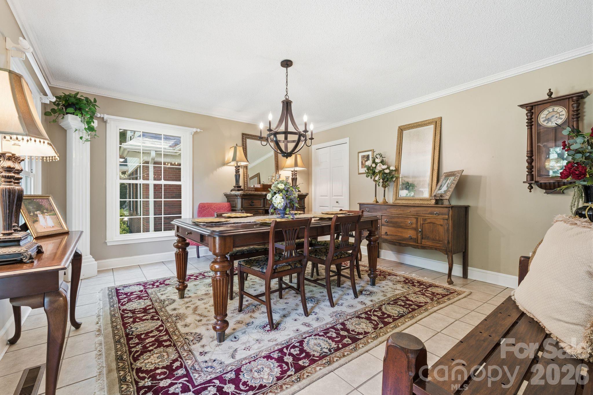 3500 Sunningdale Lane #221 — Statesville
