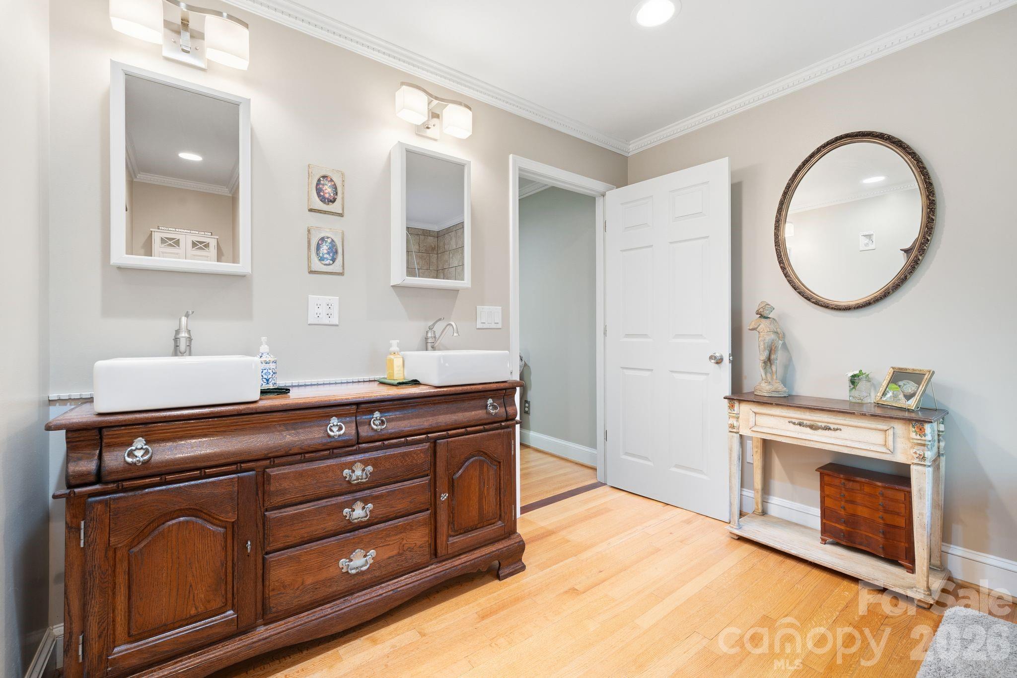 3500 Sunningdale Lane #221 — Statesville
