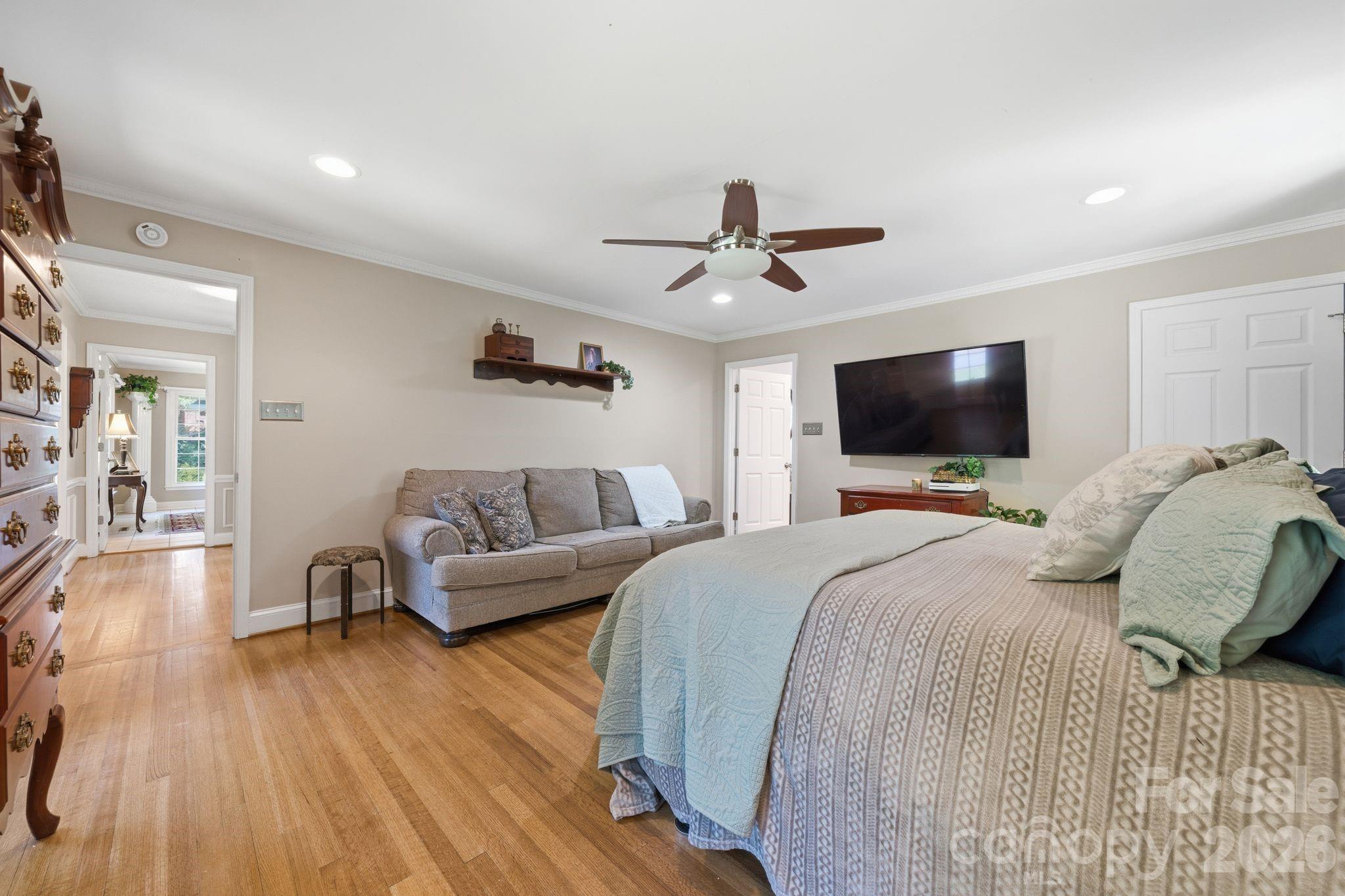 3500 Sunningdale Lane #221 — Statesville