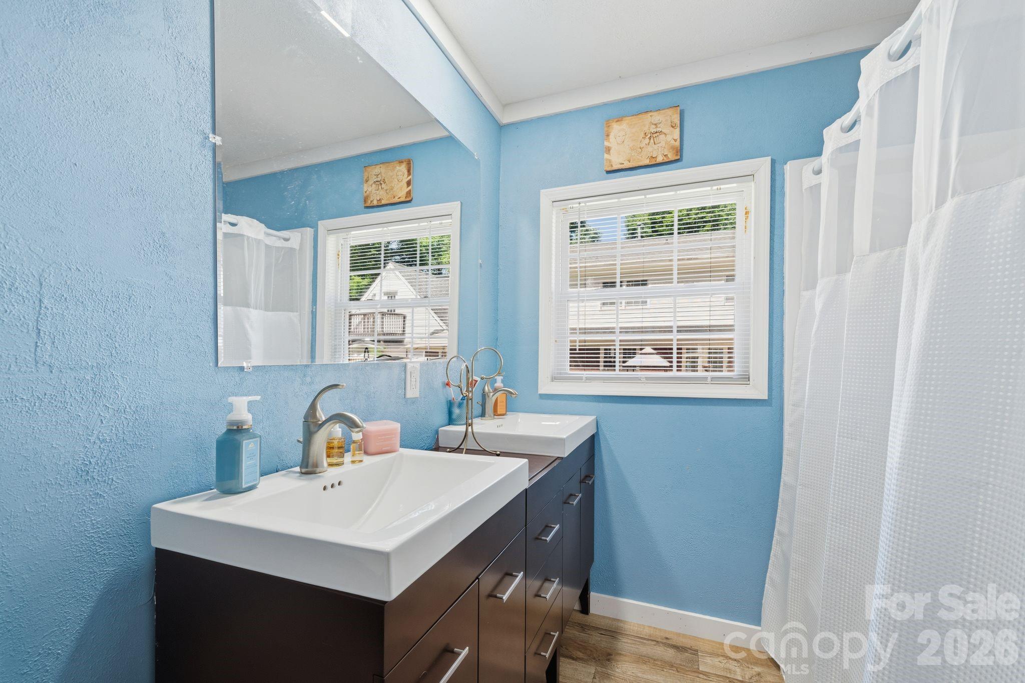 3500 Sunningdale Lane #221 — Statesville