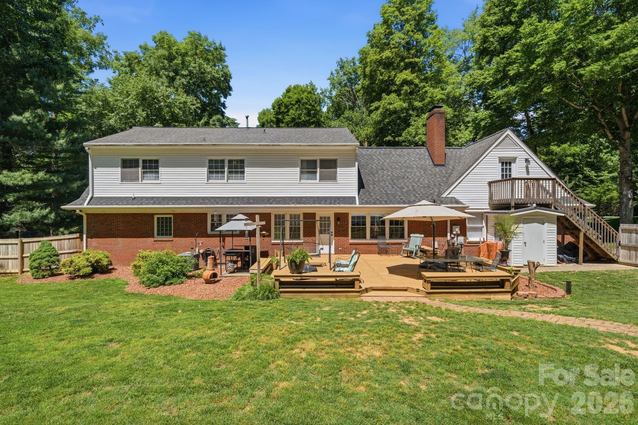 3500 Sunningdale Lane #221 — Statesville