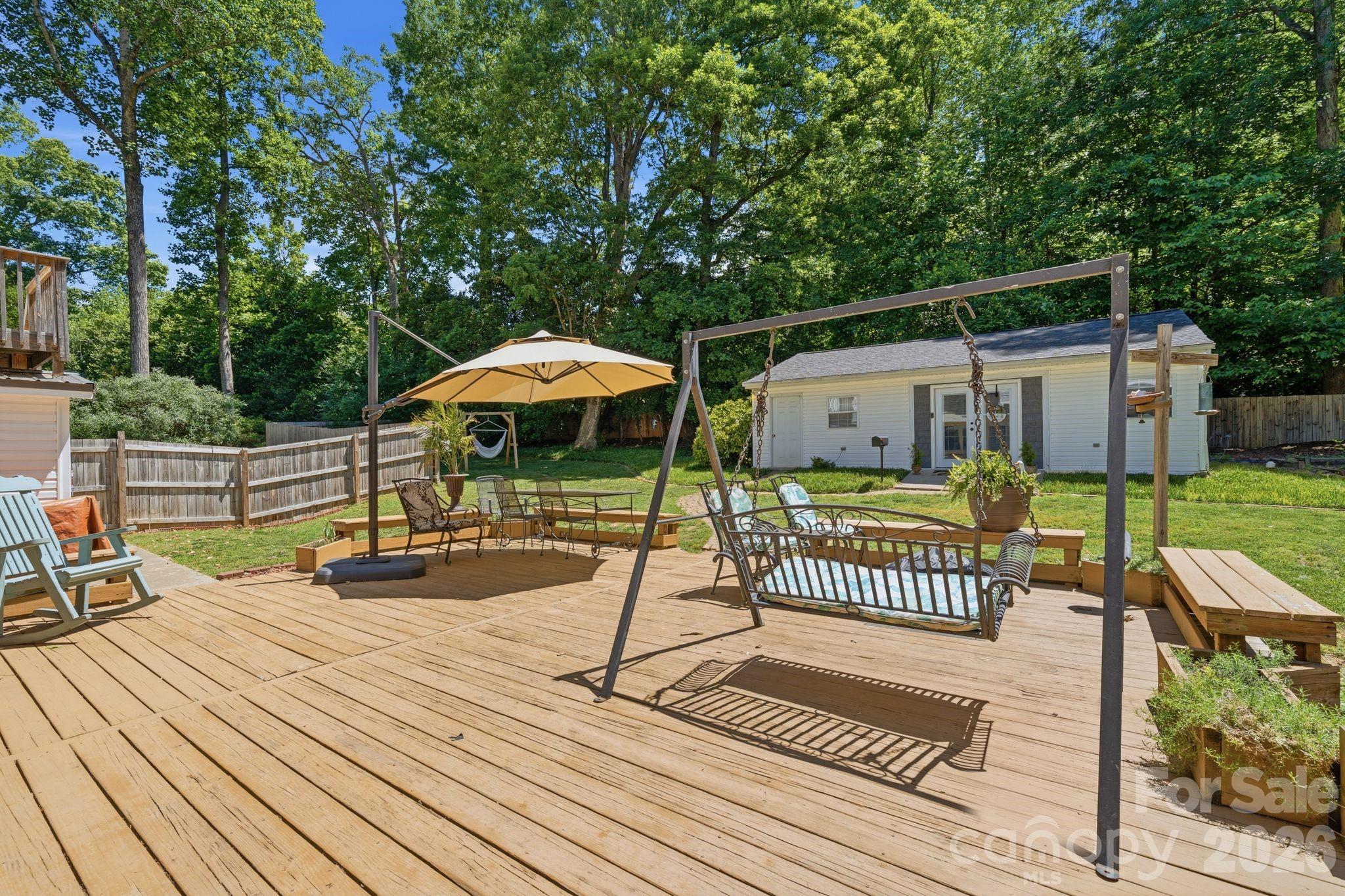 3500 Sunningdale Lane #221 — Statesville