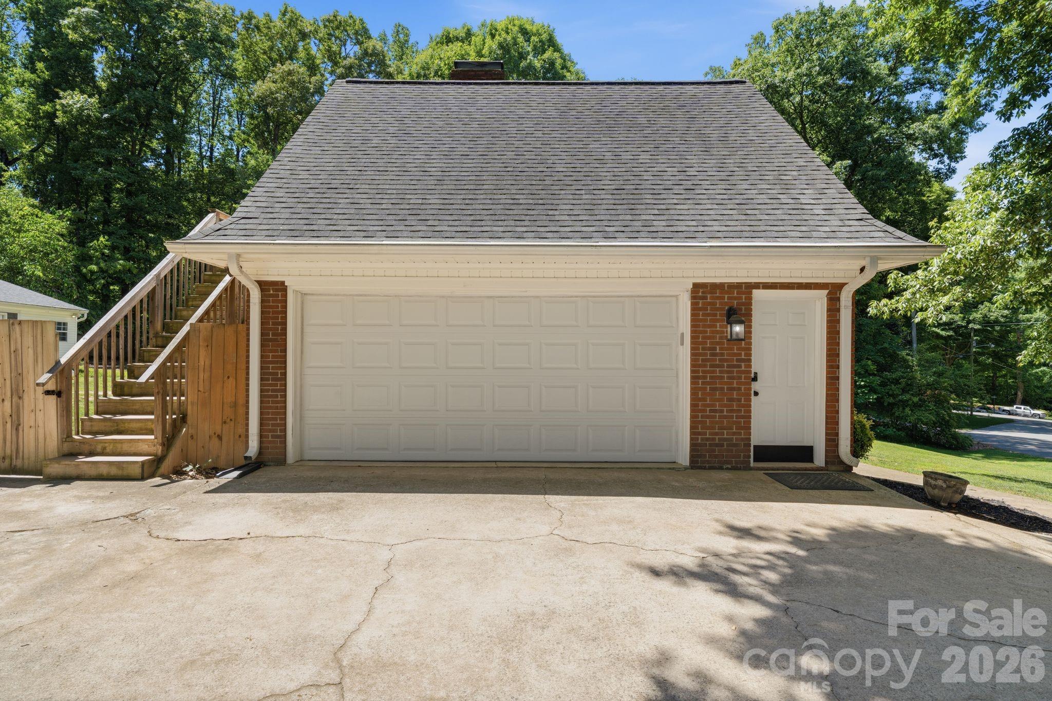 3500 Sunningdale Lane #221 — Statesville