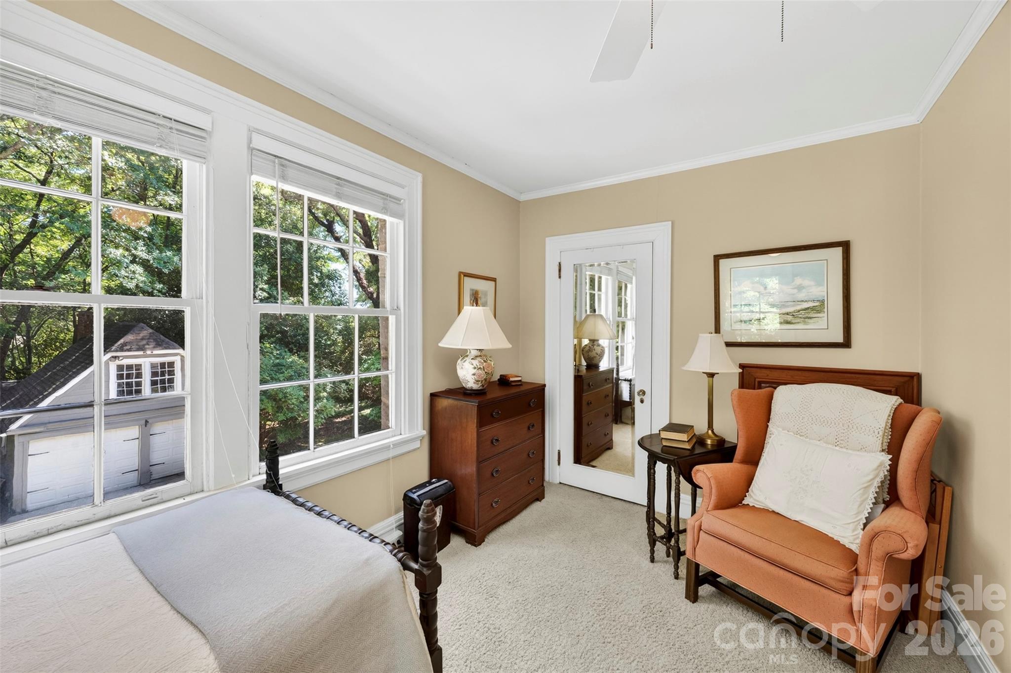 1211 S Belvedere Avenue — Gastonia