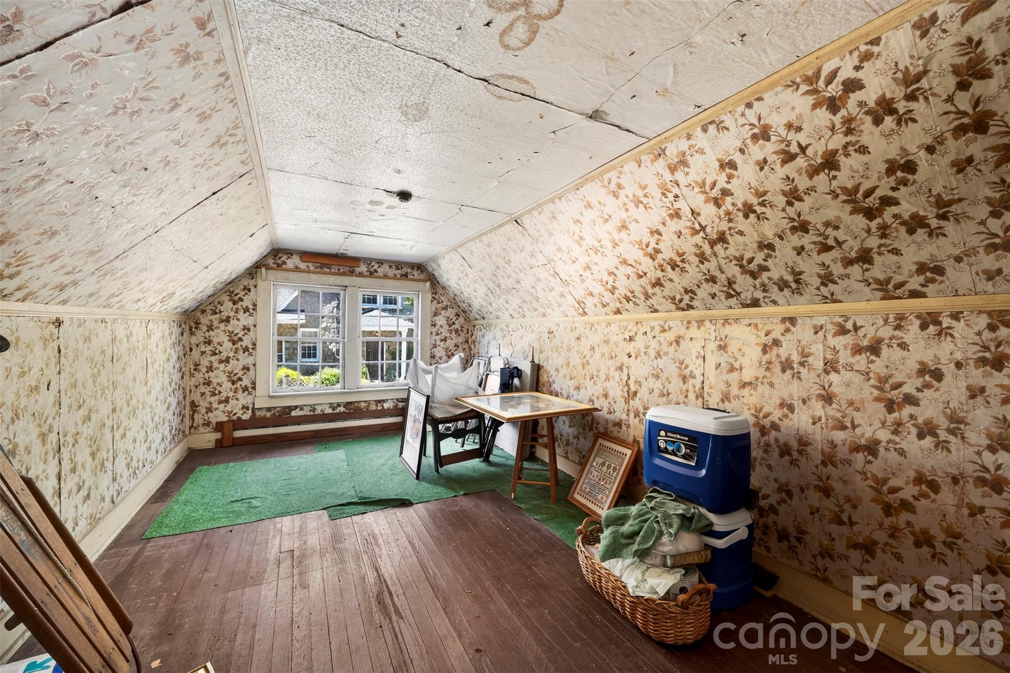 1211 S Belvedere Avenue — Gastonia