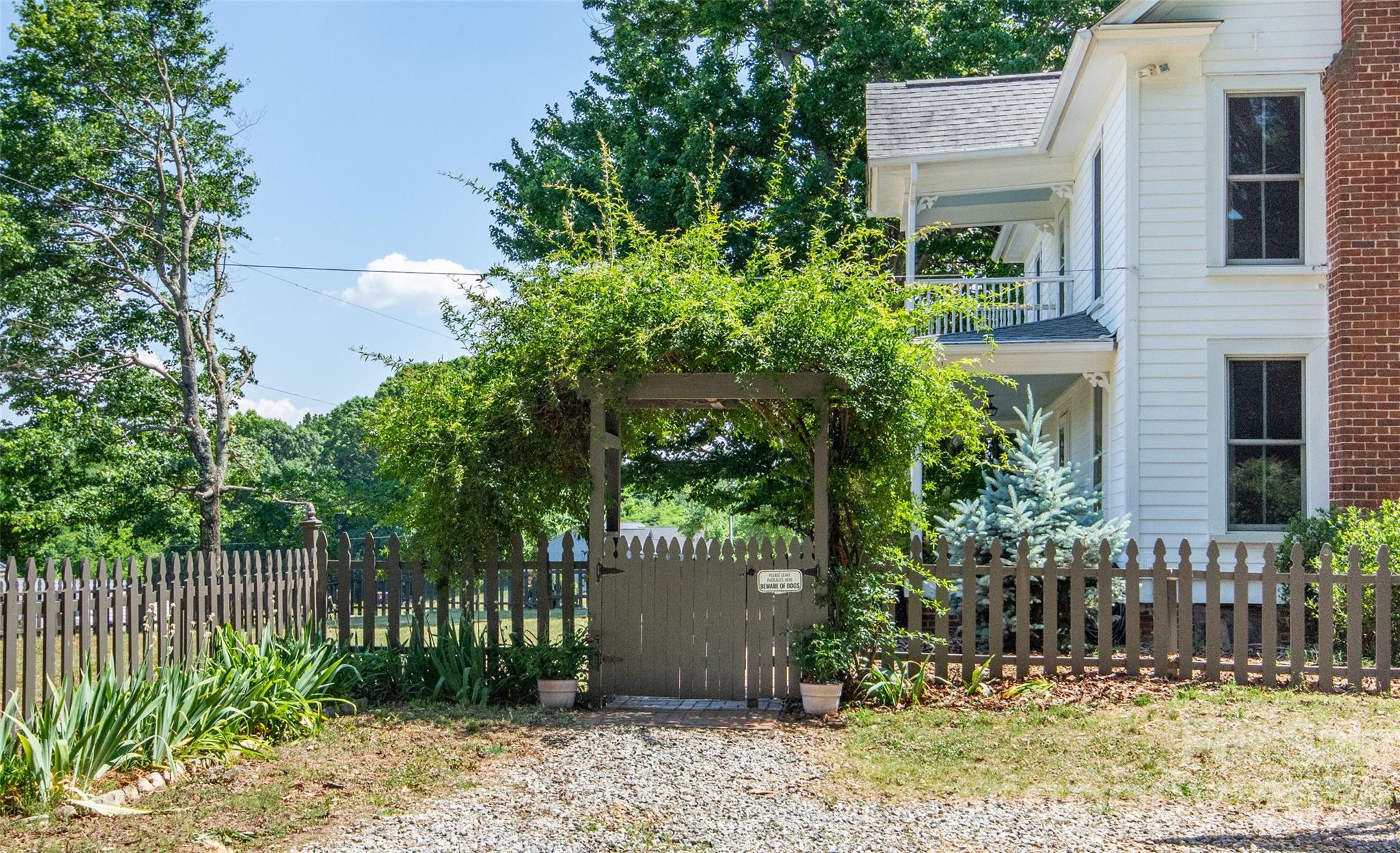 1870 Centenary Church Road — Mt Ulla