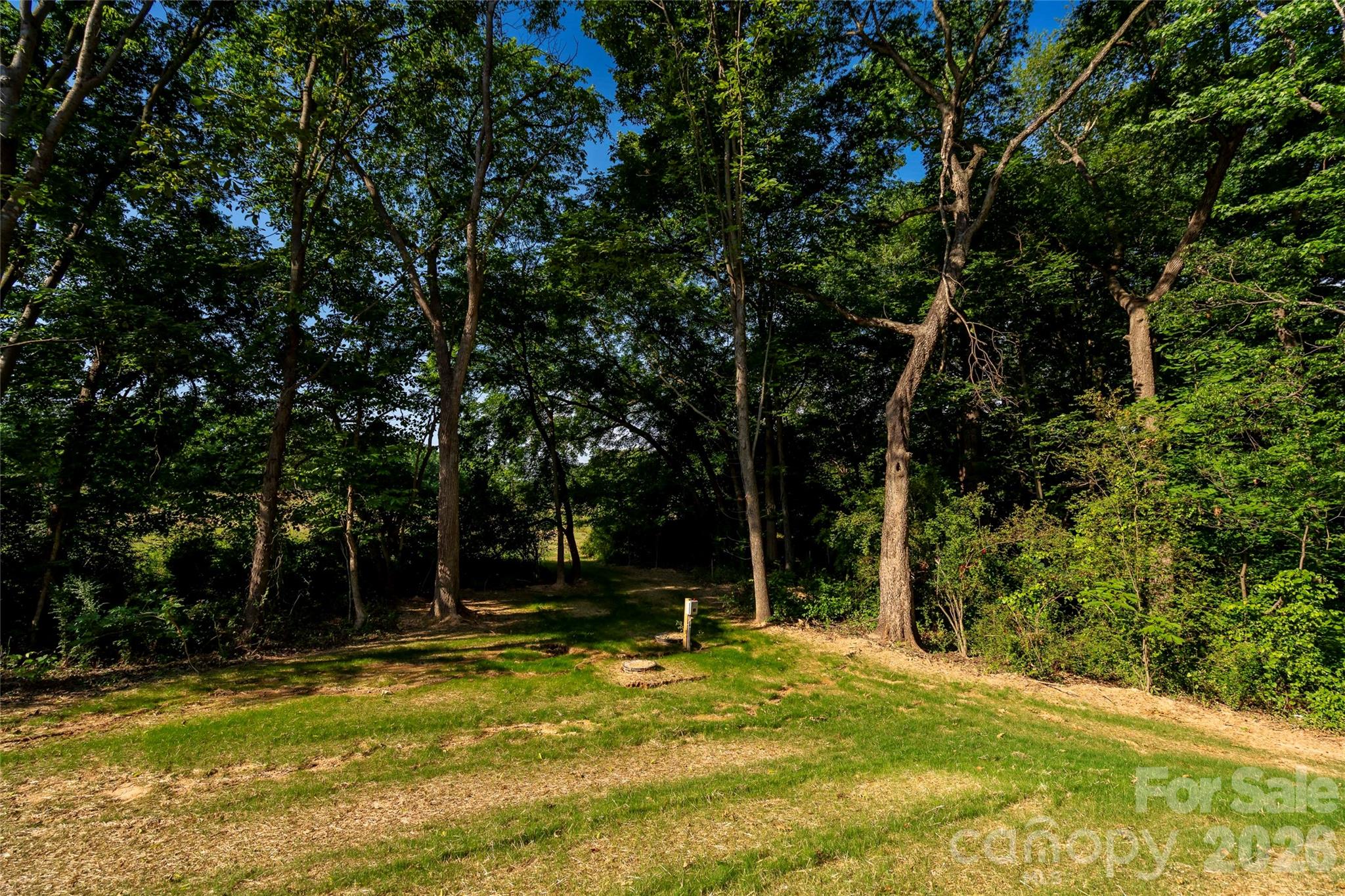 3004 Buffet Lane — Monroe