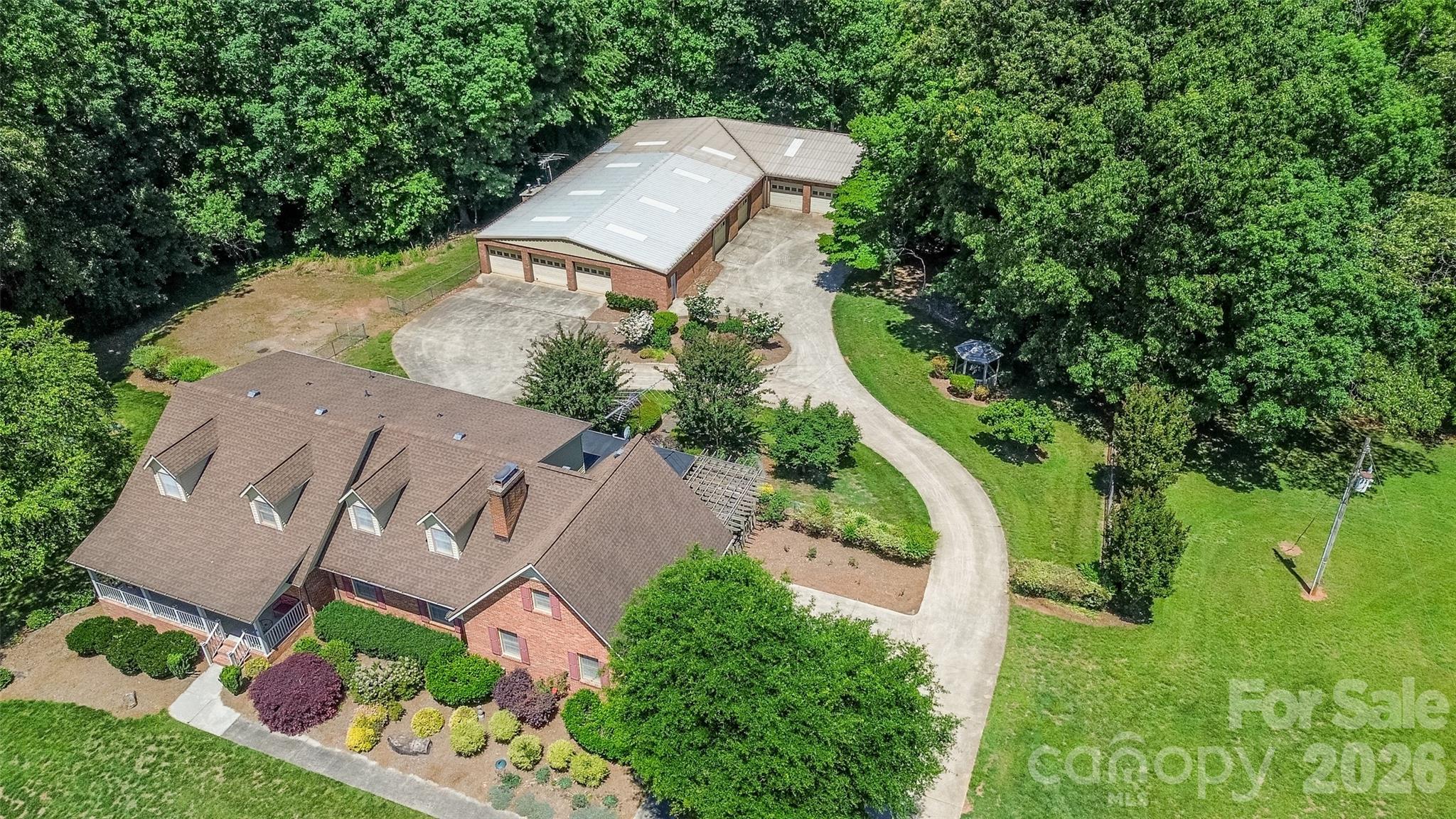 229 Dunlap Gate Road — Statesville
