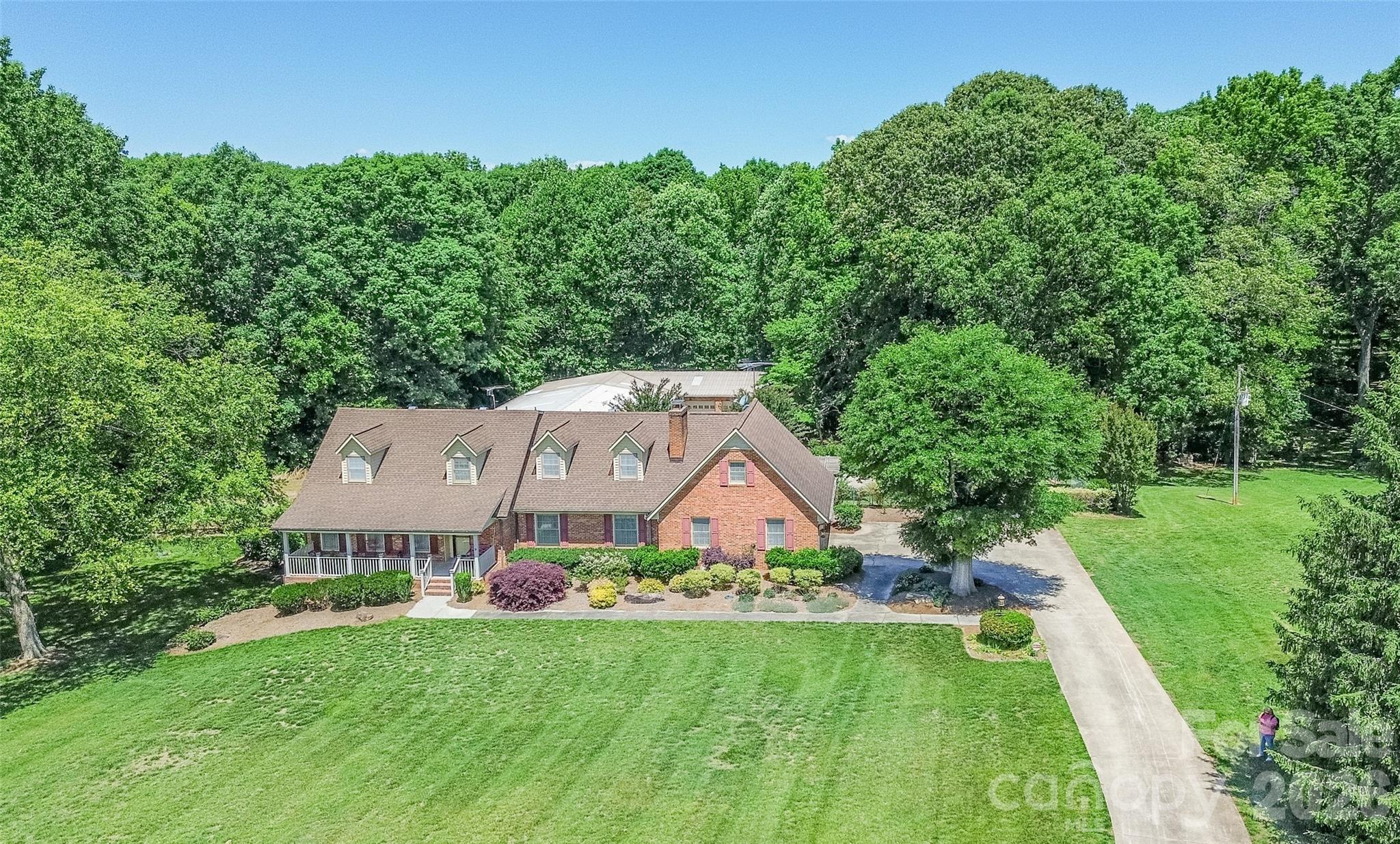 229 Dunlap Gate Road — Statesville