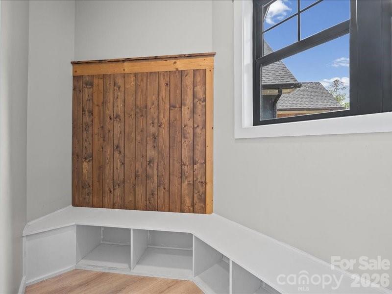 521 Rosebush Lane — Clover