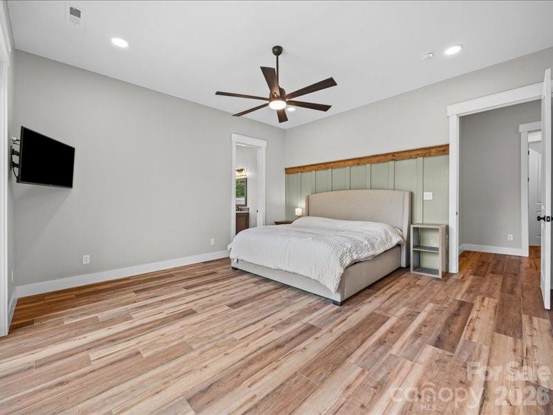 521 Rosebush Lane — Clover