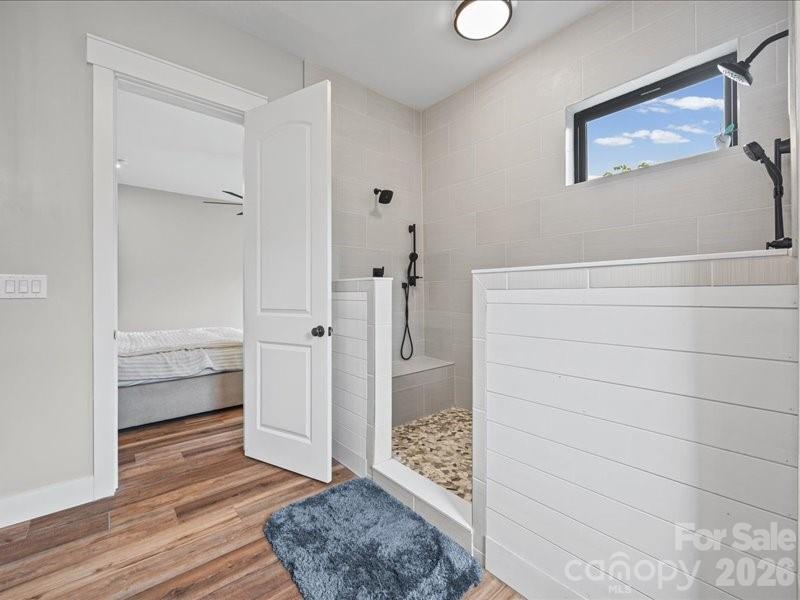 521 Rosebush Lane — Clover