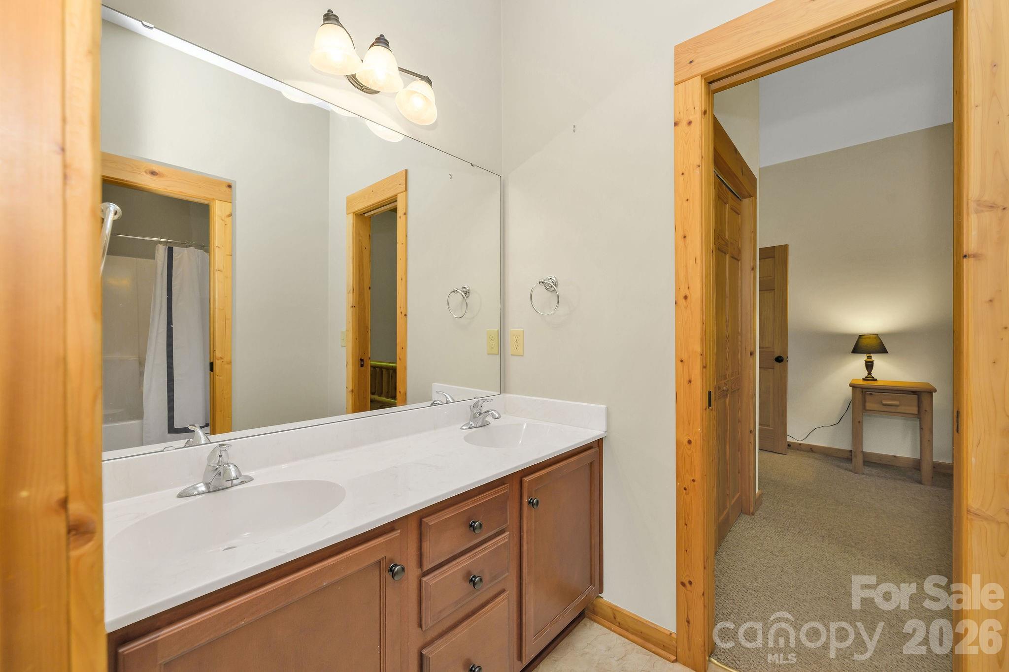 318 Heron Point Drive — Wilkesboro