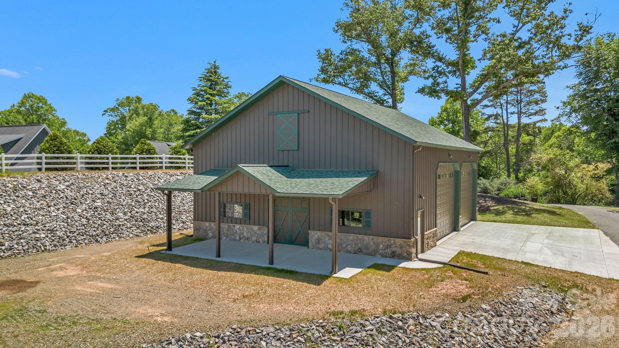 318 Heron Point Drive — Wilkesboro