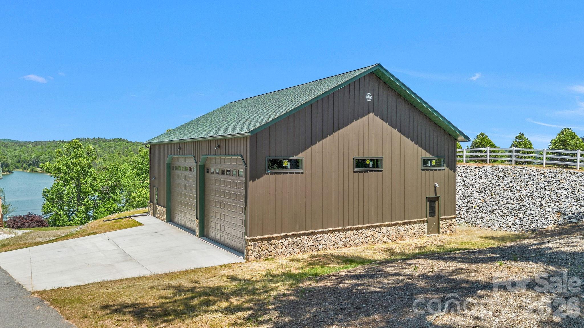 318 Heron Point Drive — Wilkesboro