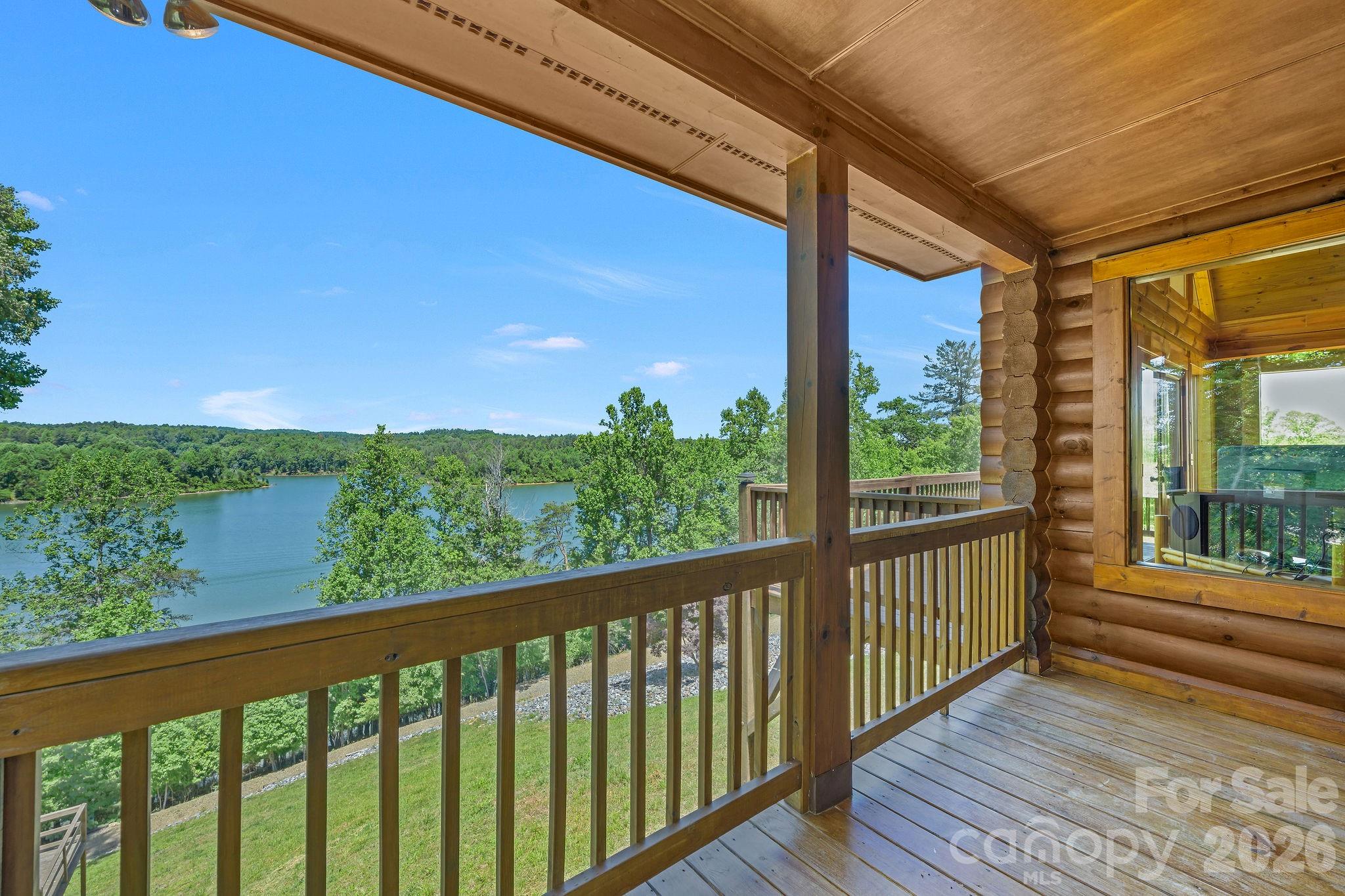 318 Heron Point Drive — Wilkesboro