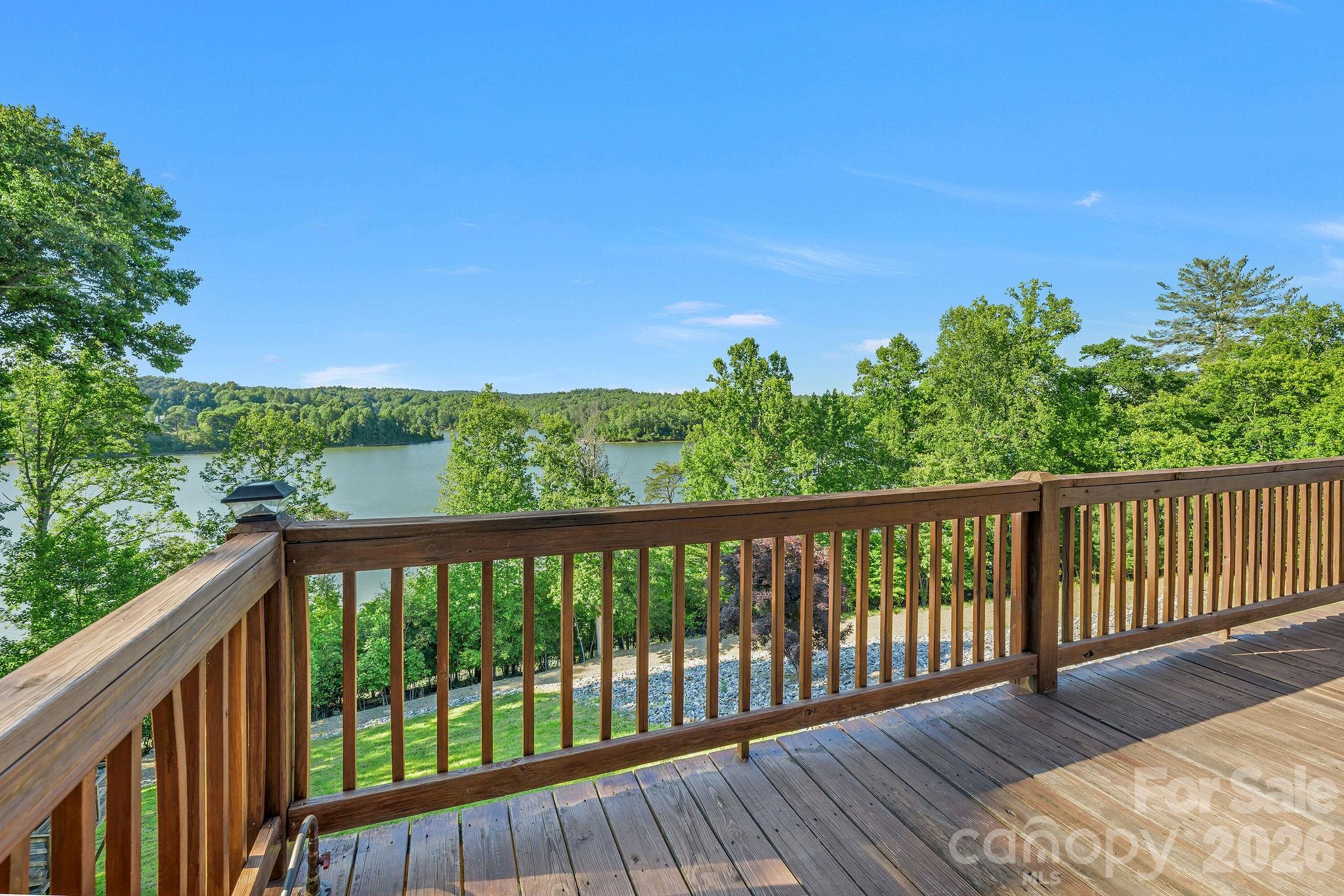 318 Heron Point Drive — Wilkesboro