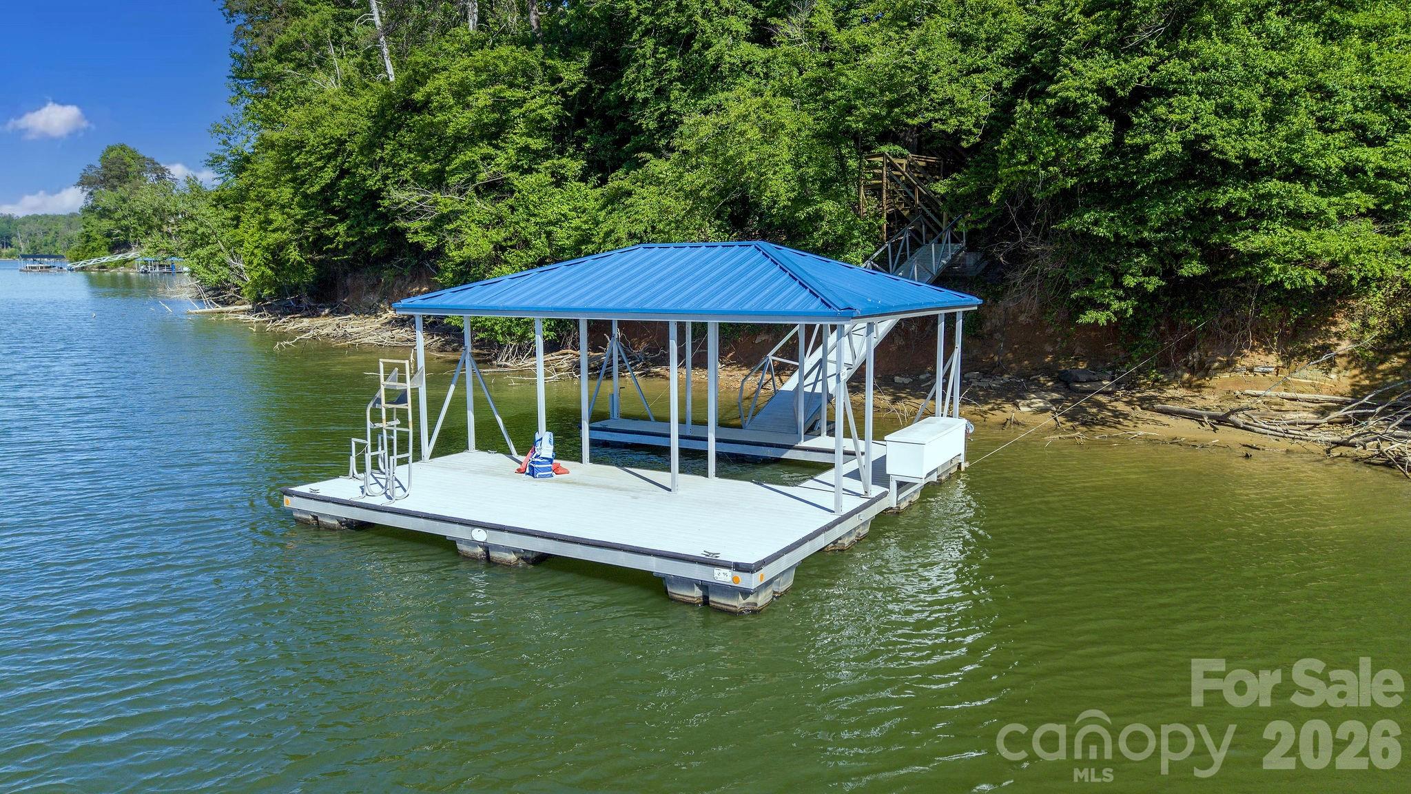 318 Heron Point Drive — Wilkesboro