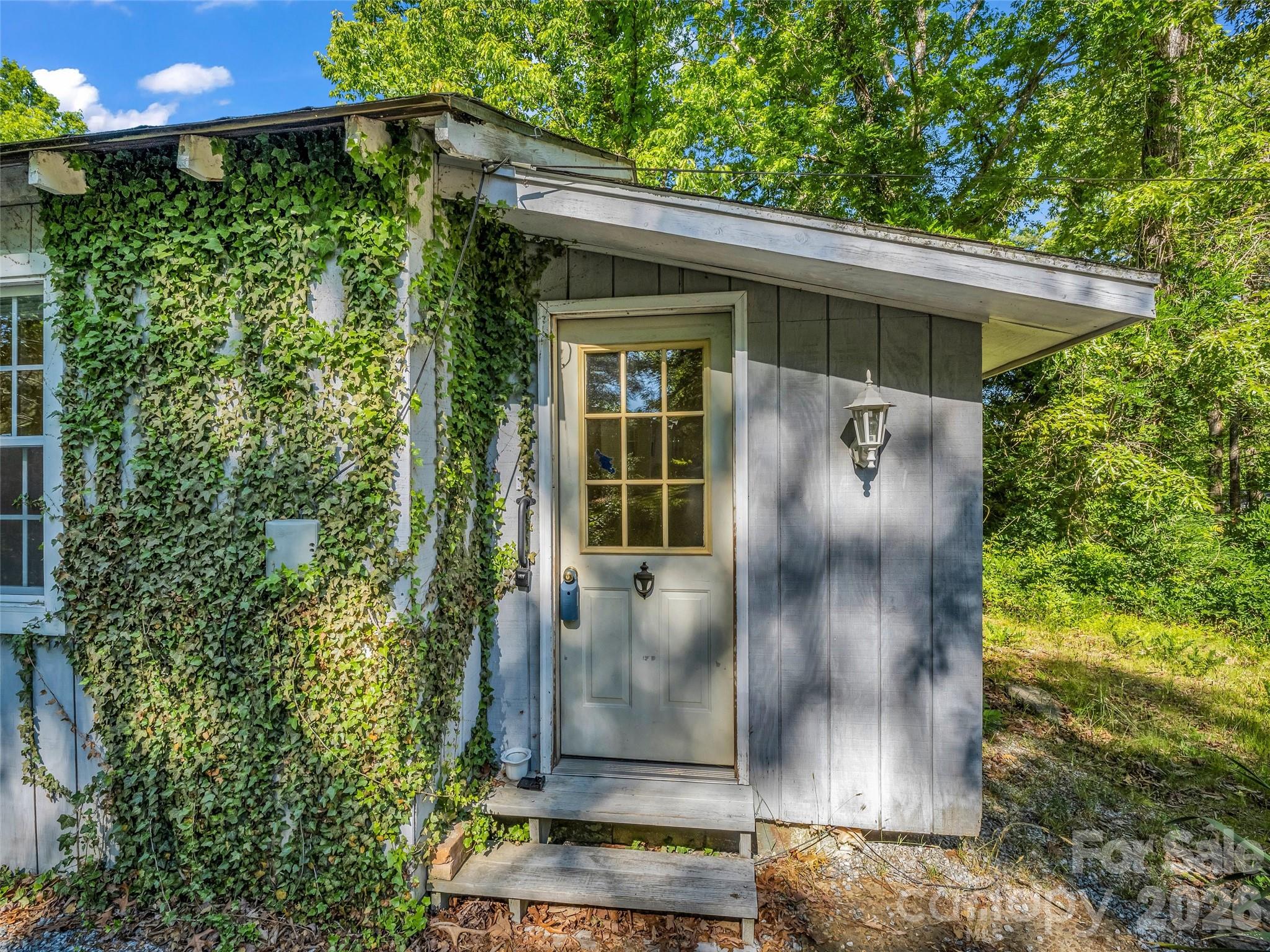 315 Alabama Avenue — Hendersonville