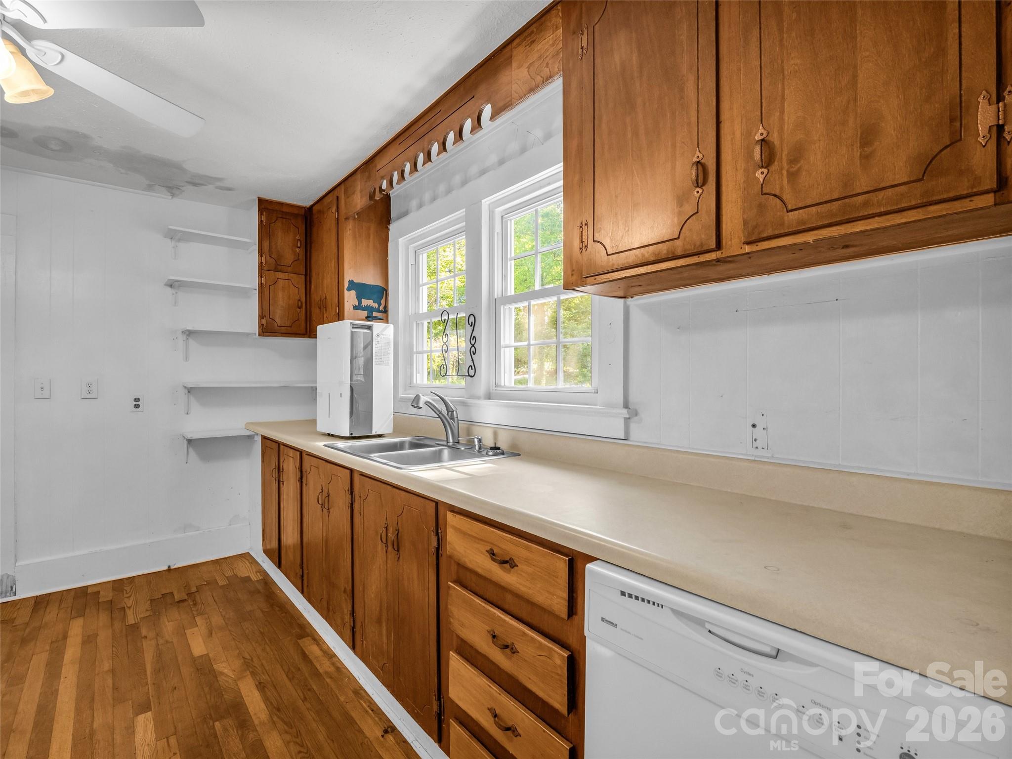315 Alabama Avenue — Hendersonville