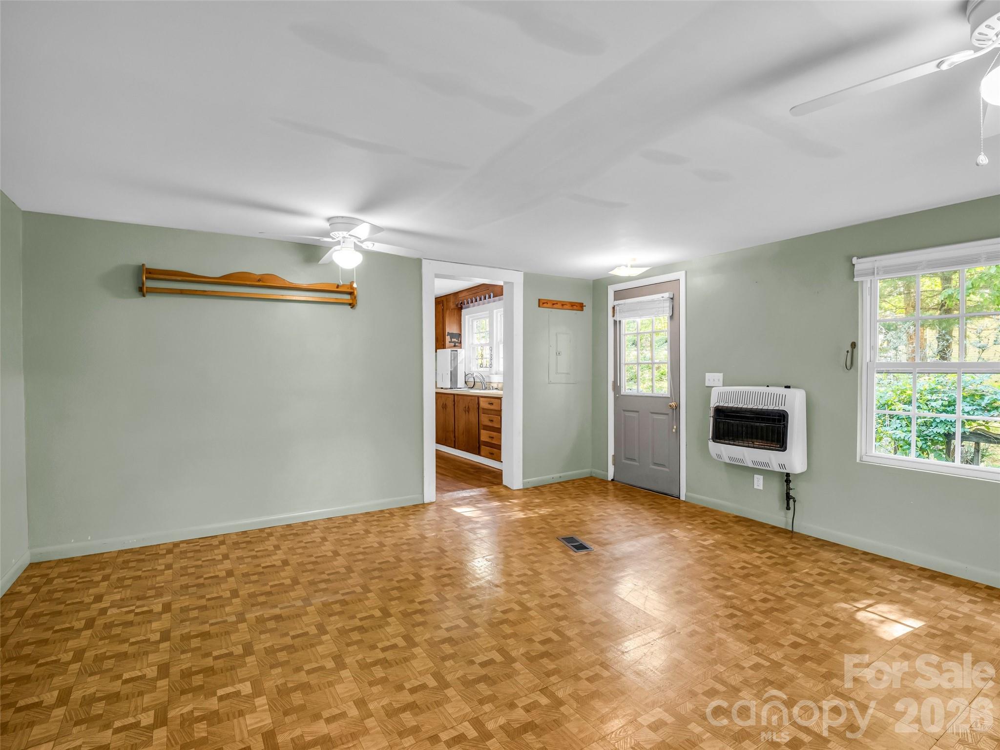 315 Alabama Avenue — Hendersonville