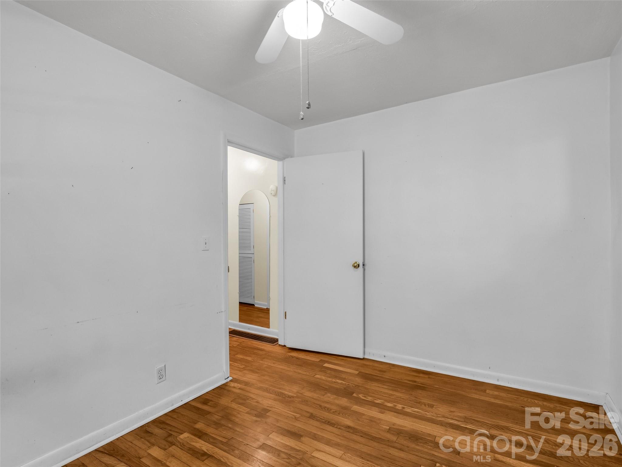 315 Alabama Avenue — Hendersonville