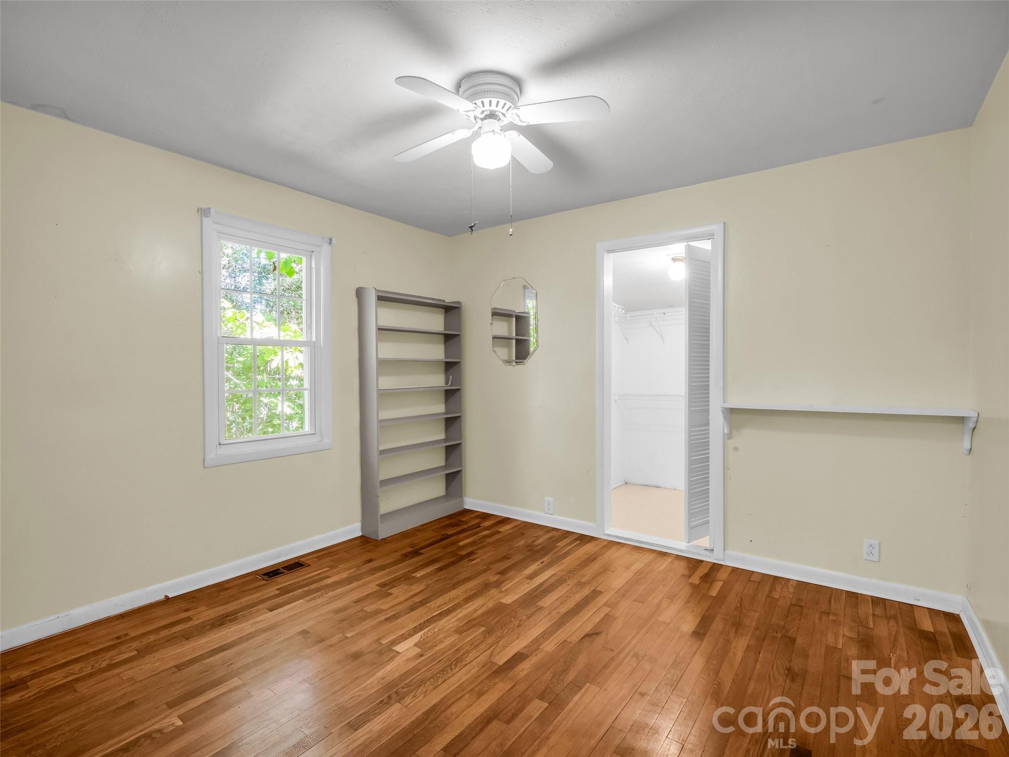 315 Alabama Avenue — Hendersonville