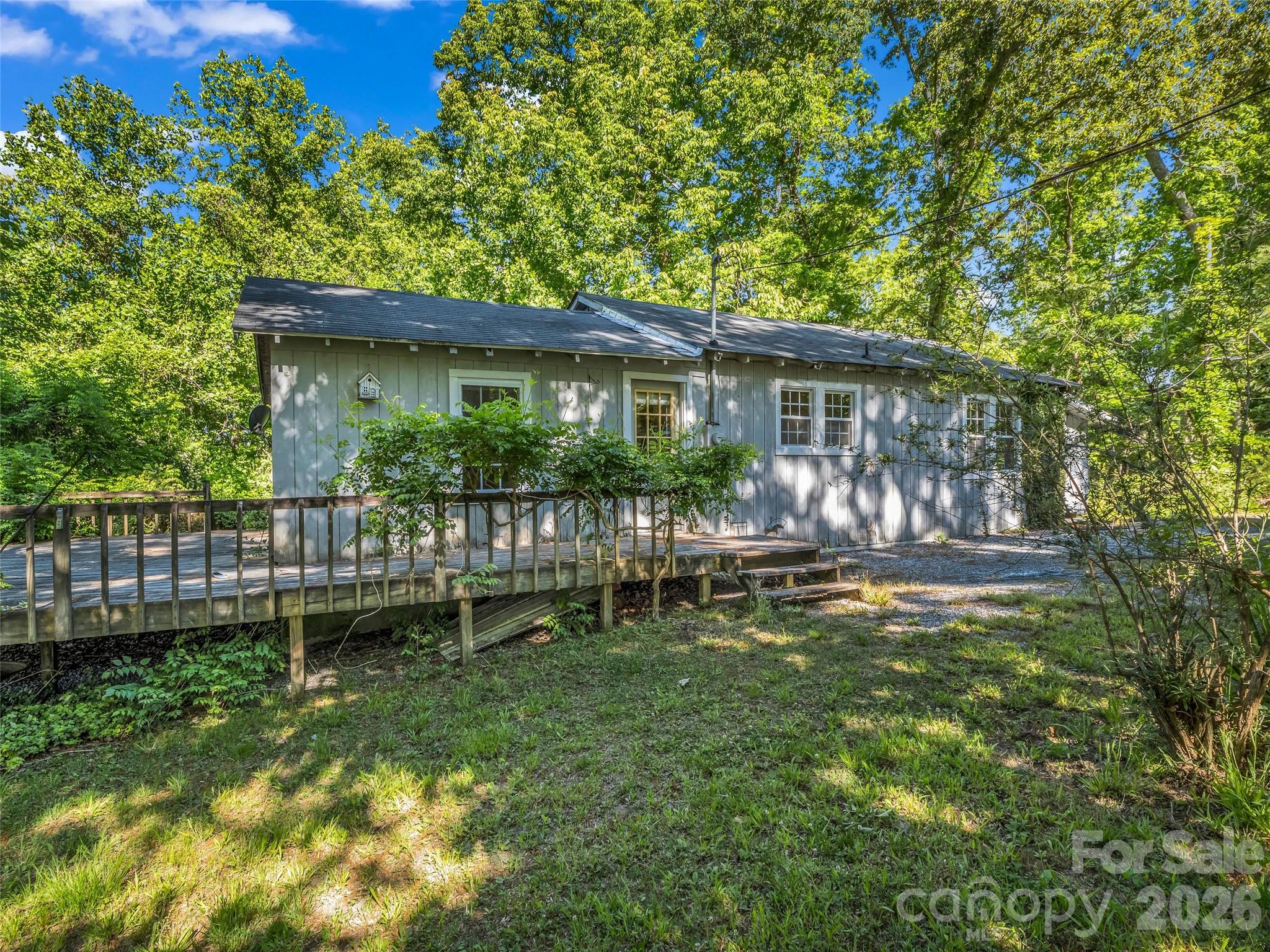 315 Alabama Avenue — Hendersonville