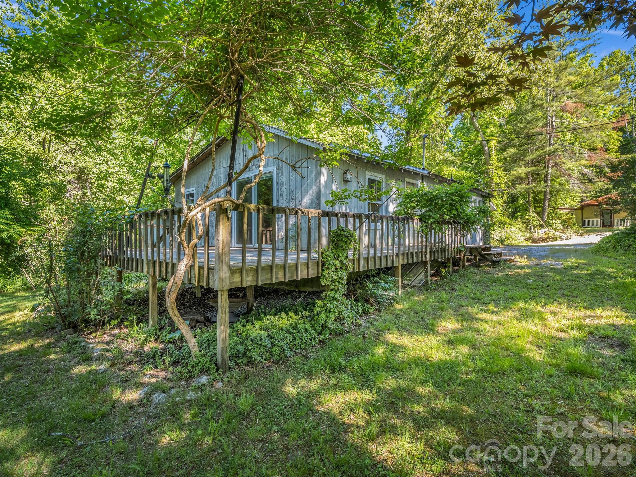 315 Alabama Avenue — Hendersonville