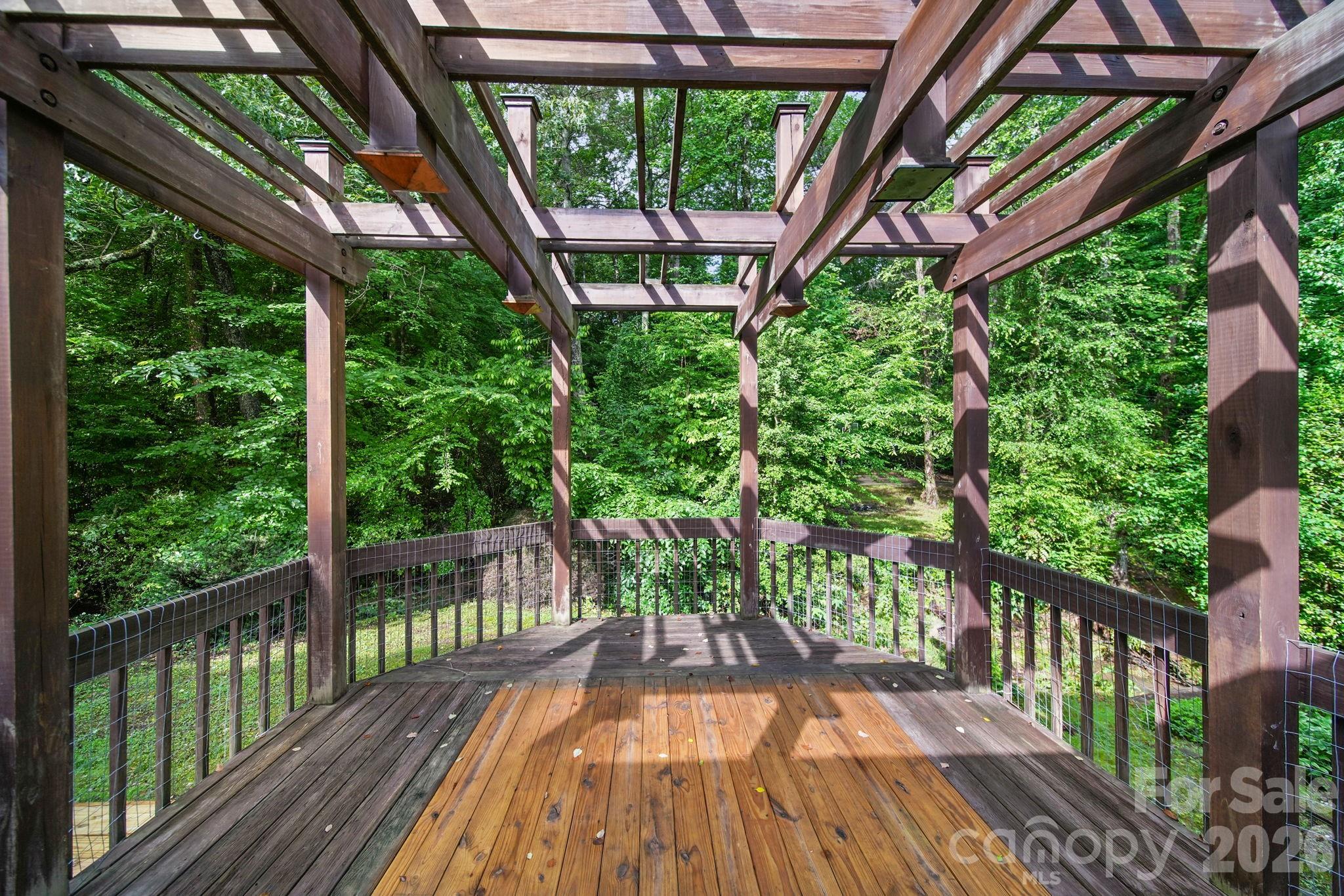 5479 Gunpowder Drive — Hickory