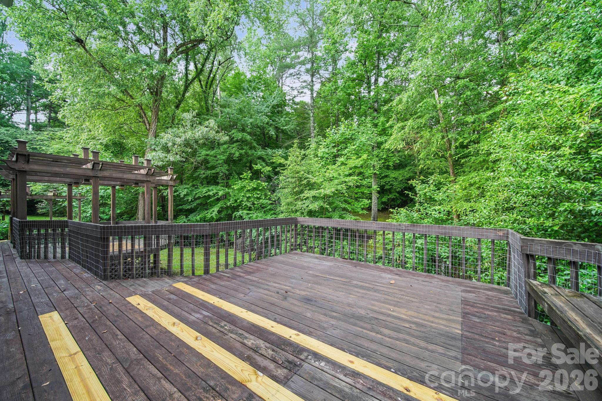 5479 Gunpowder Drive — Hickory