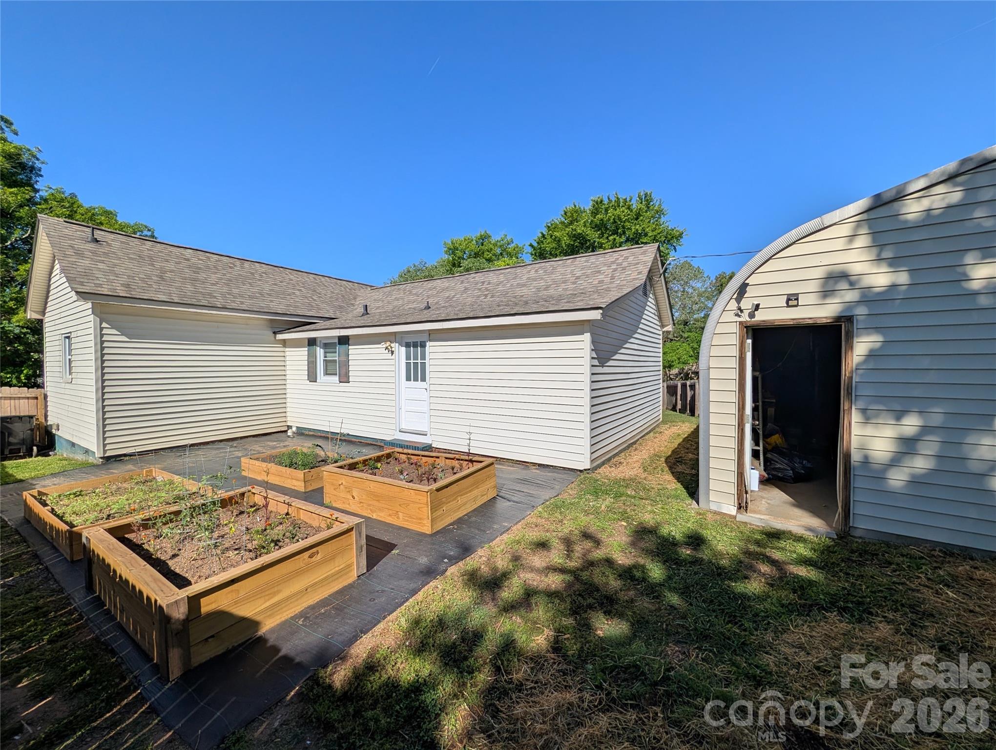 3462 Roberta Road — Concord