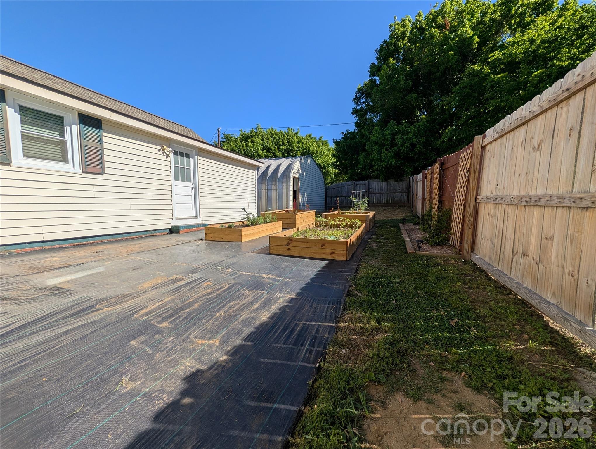3462 Roberta Road — Concord