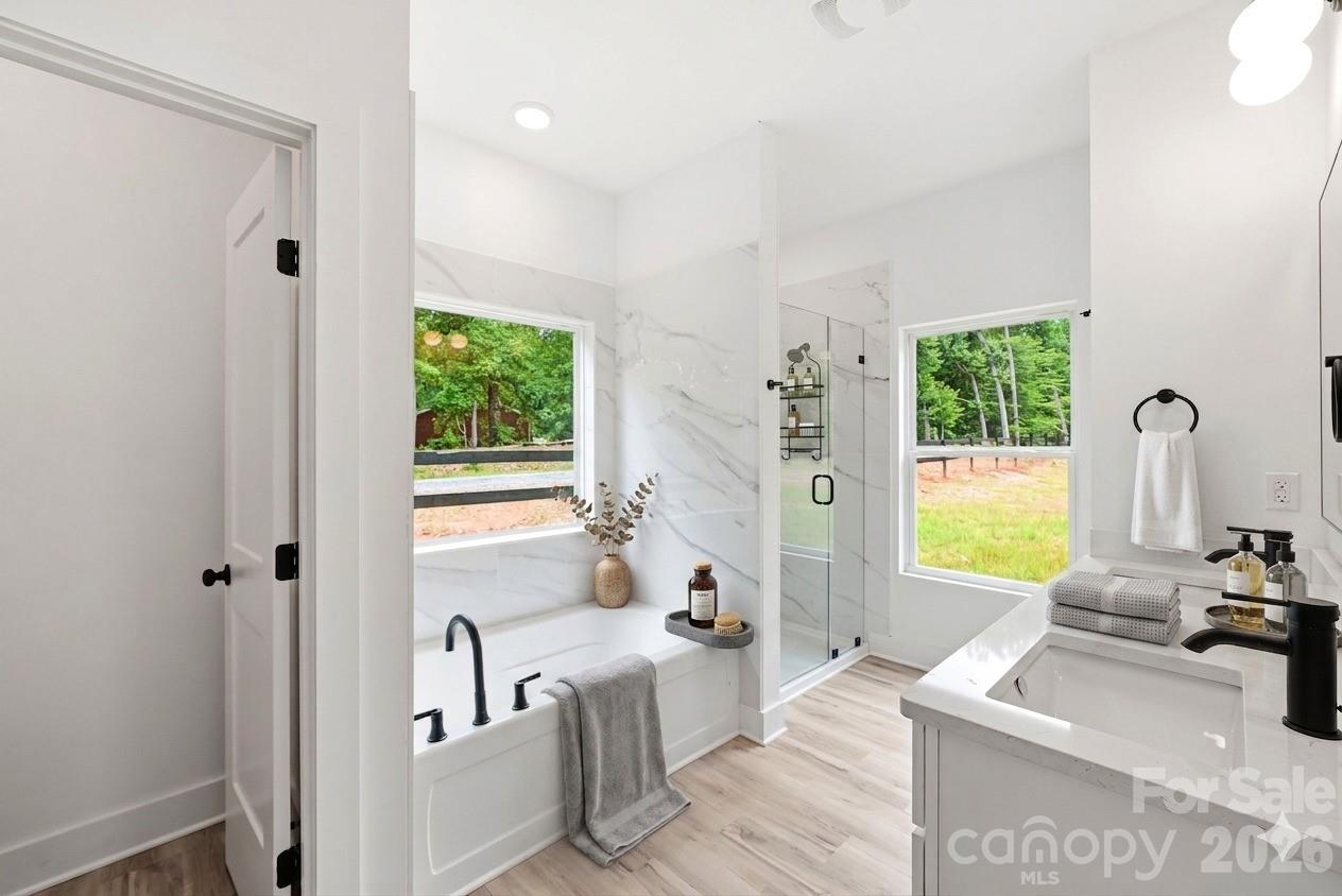 3272 Fairview Drive — Gastonia