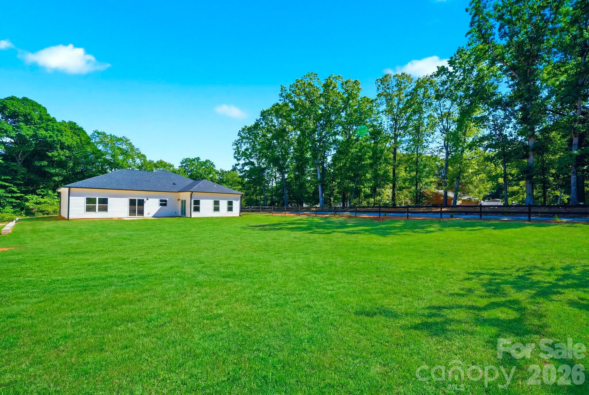 3272 Fairview Drive — Gastonia