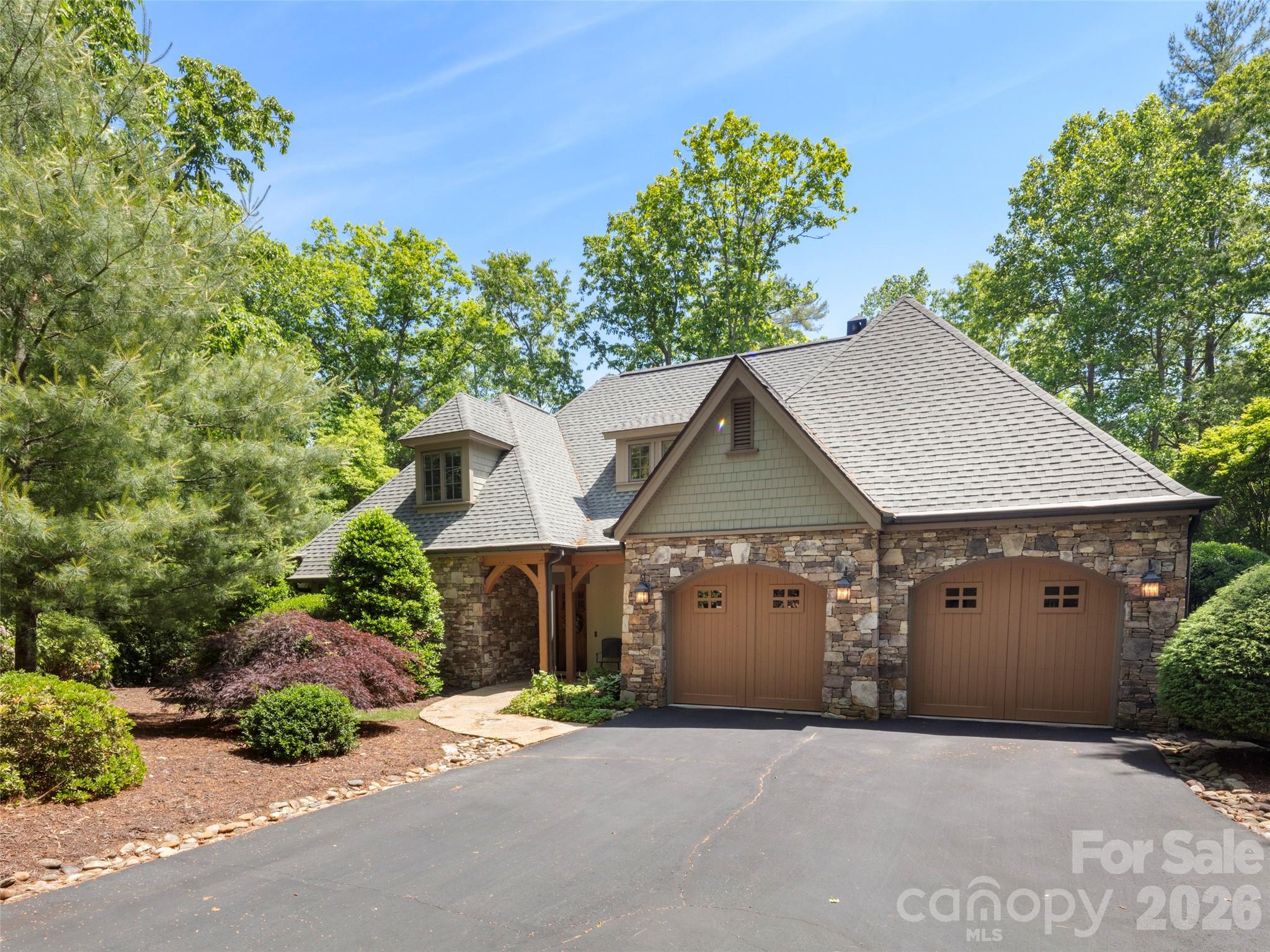41 Hidden Hills Way — Arden