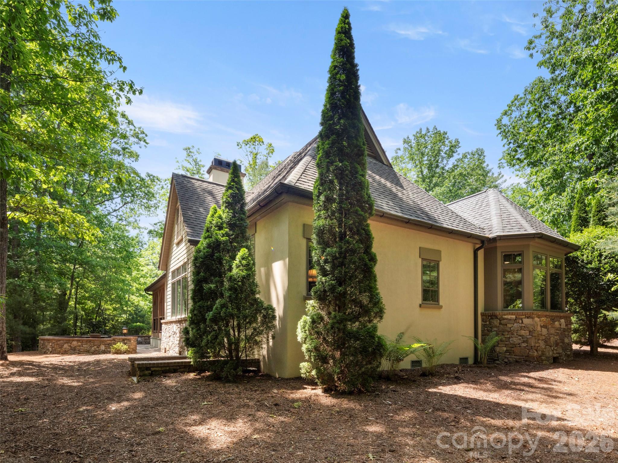 41 Hidden Hills Way — Arden