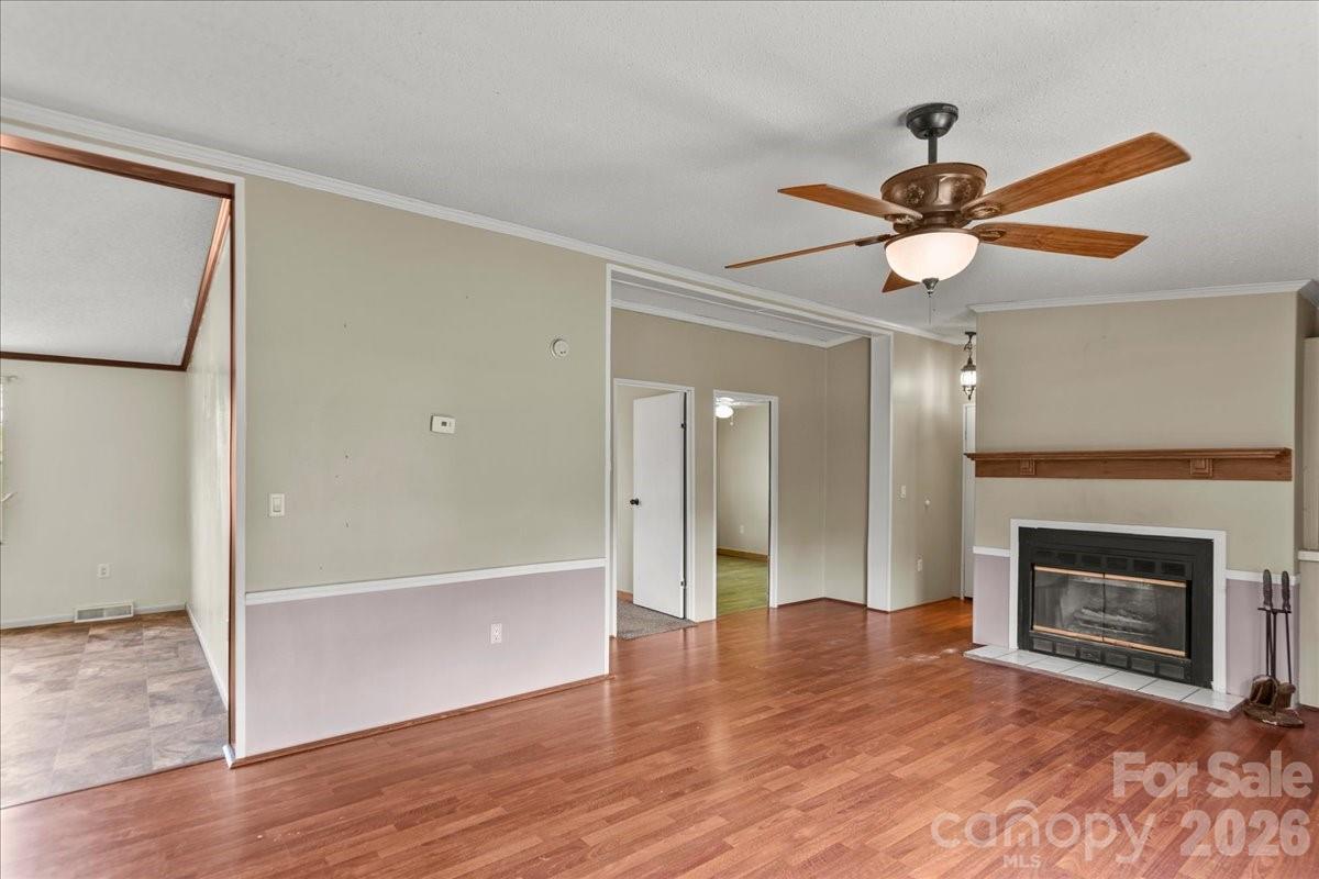 2082 Mary D Road — Chesterfield