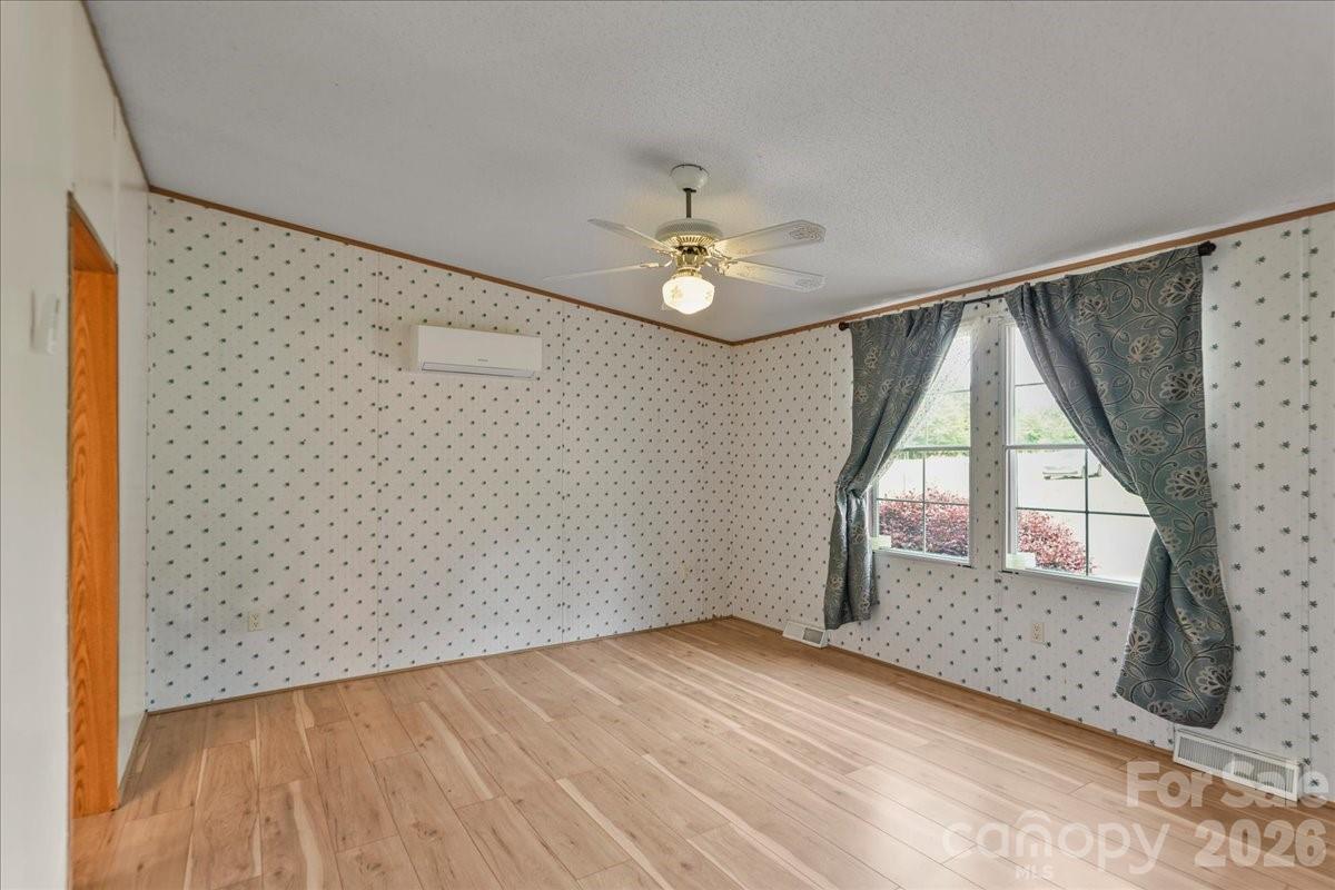 2082 Mary D Road — Chesterfield