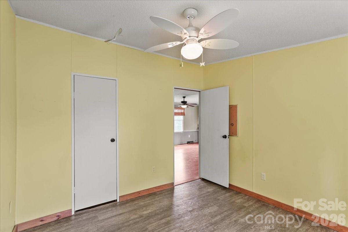 2082 Mary D Road — Chesterfield