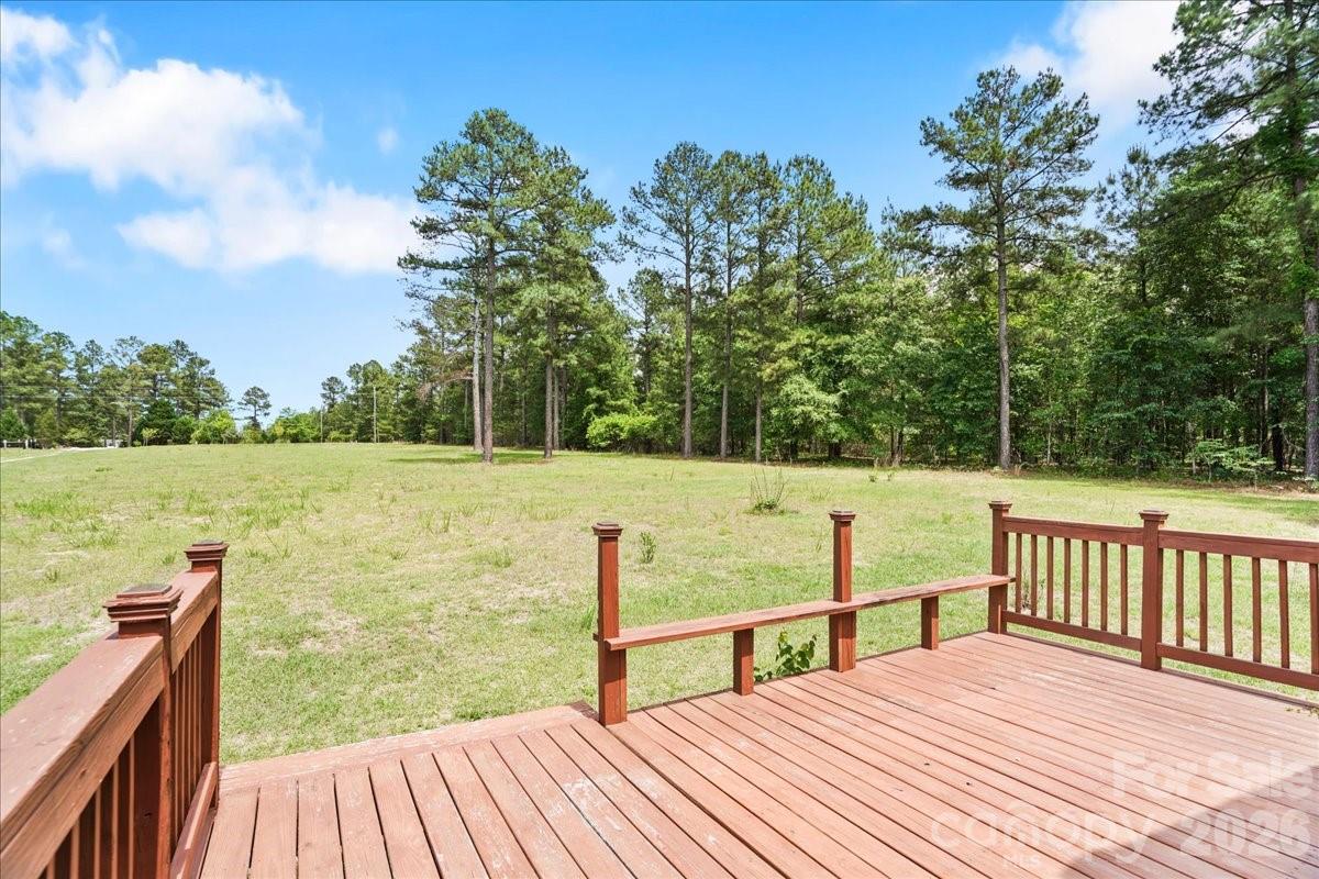 2082 Mary D Road — Chesterfield