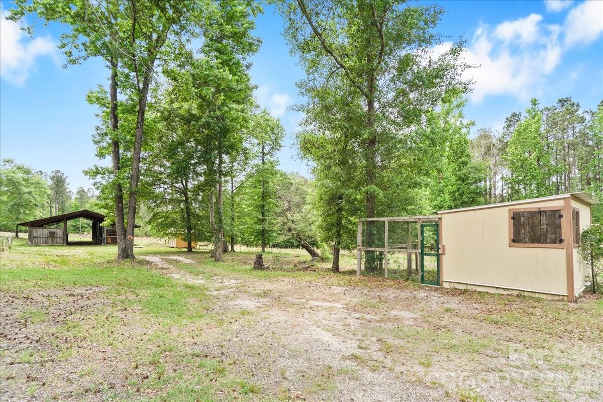 2082 Mary D Road — Chesterfield