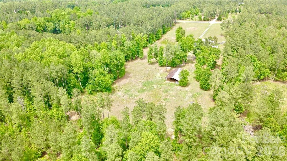 2082 Mary D Road — Chesterfield