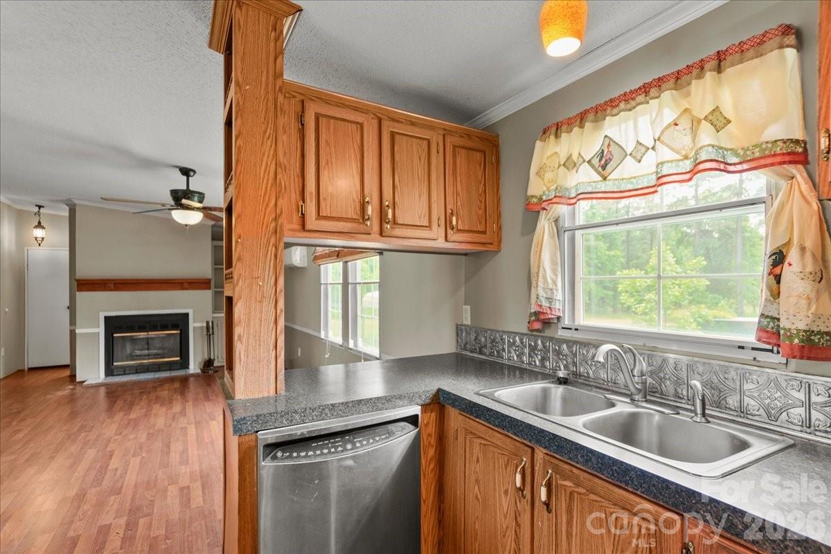 2082 Mary D Road — Chesterfield