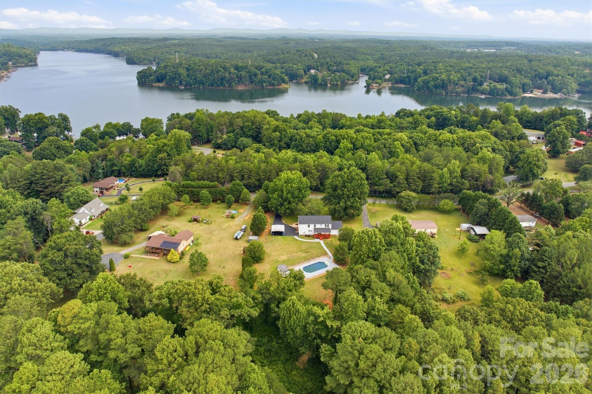 4799 Pleasant View Lane — Catawba