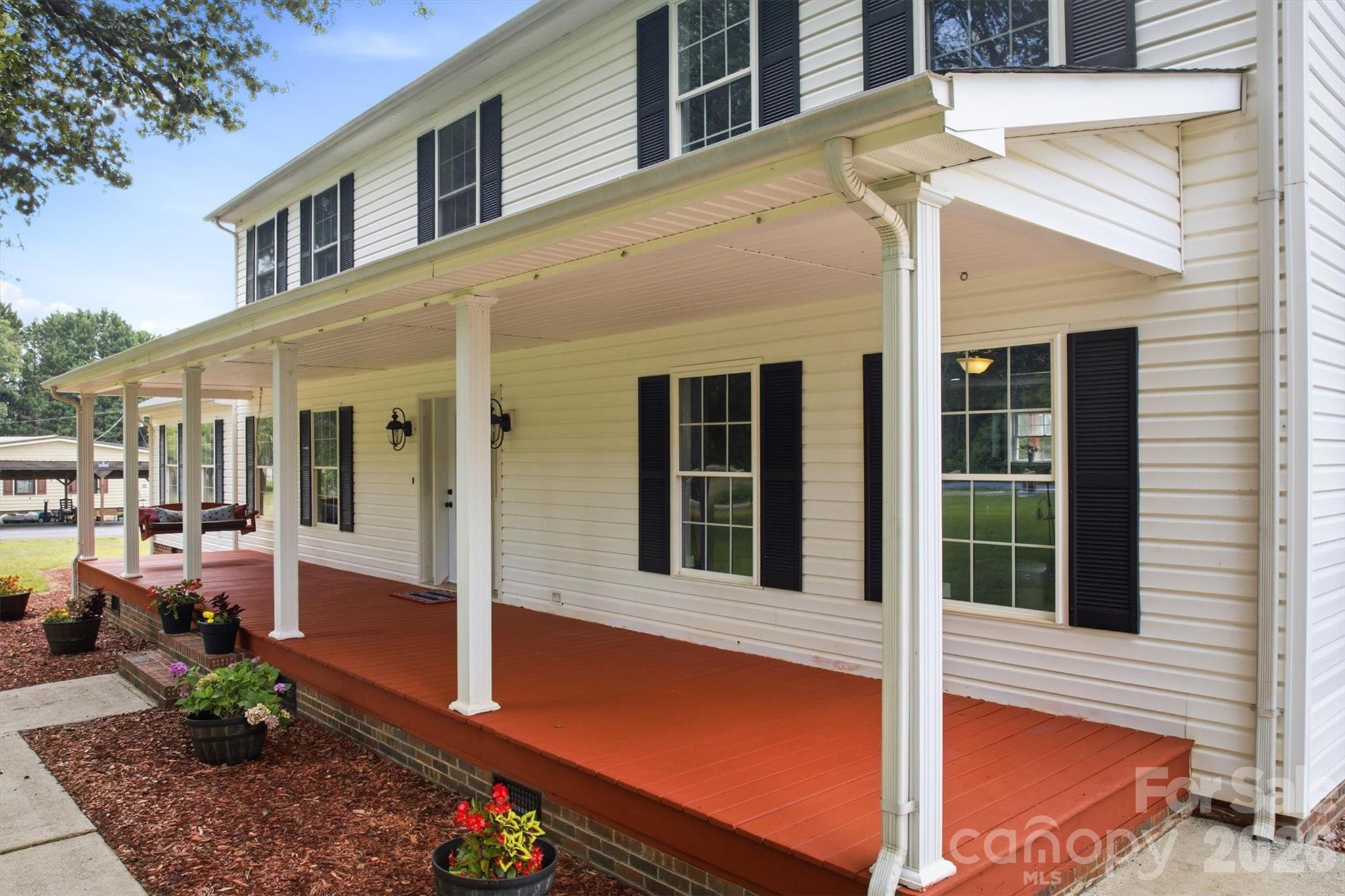 4799 Pleasant View Lane — Catawba