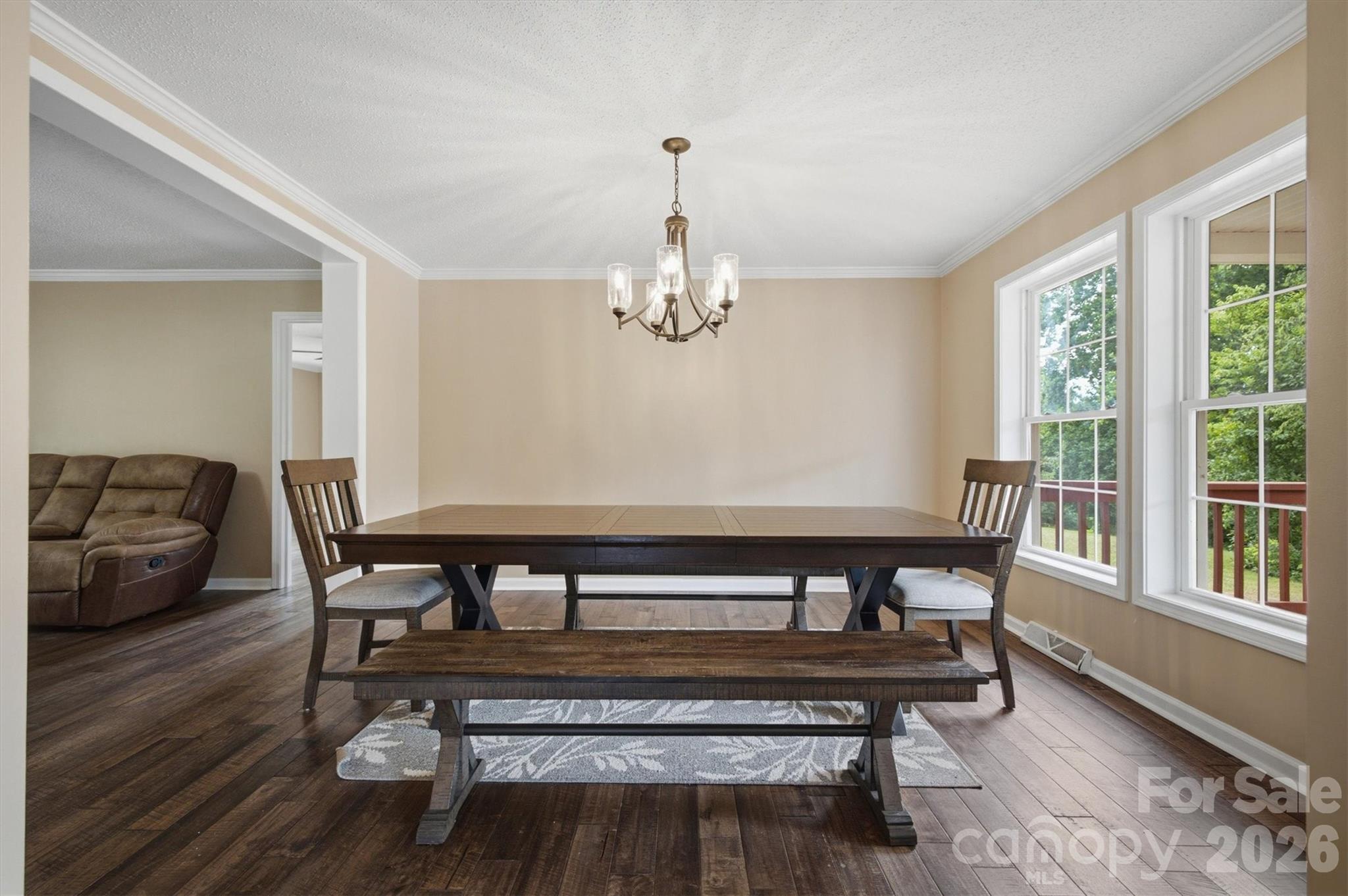 4799 Pleasant View Lane — Catawba