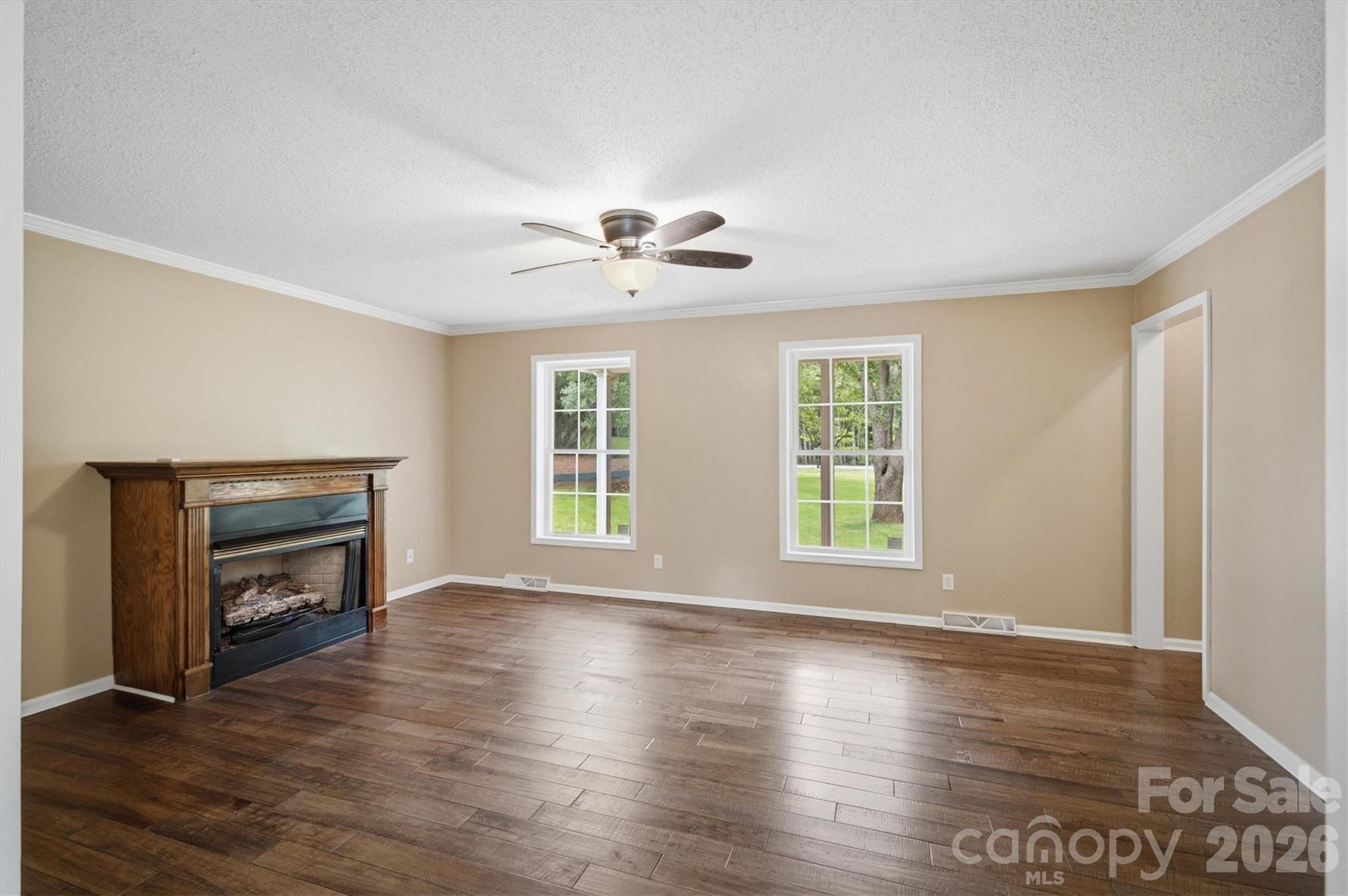 4799 Pleasant View Lane — Catawba