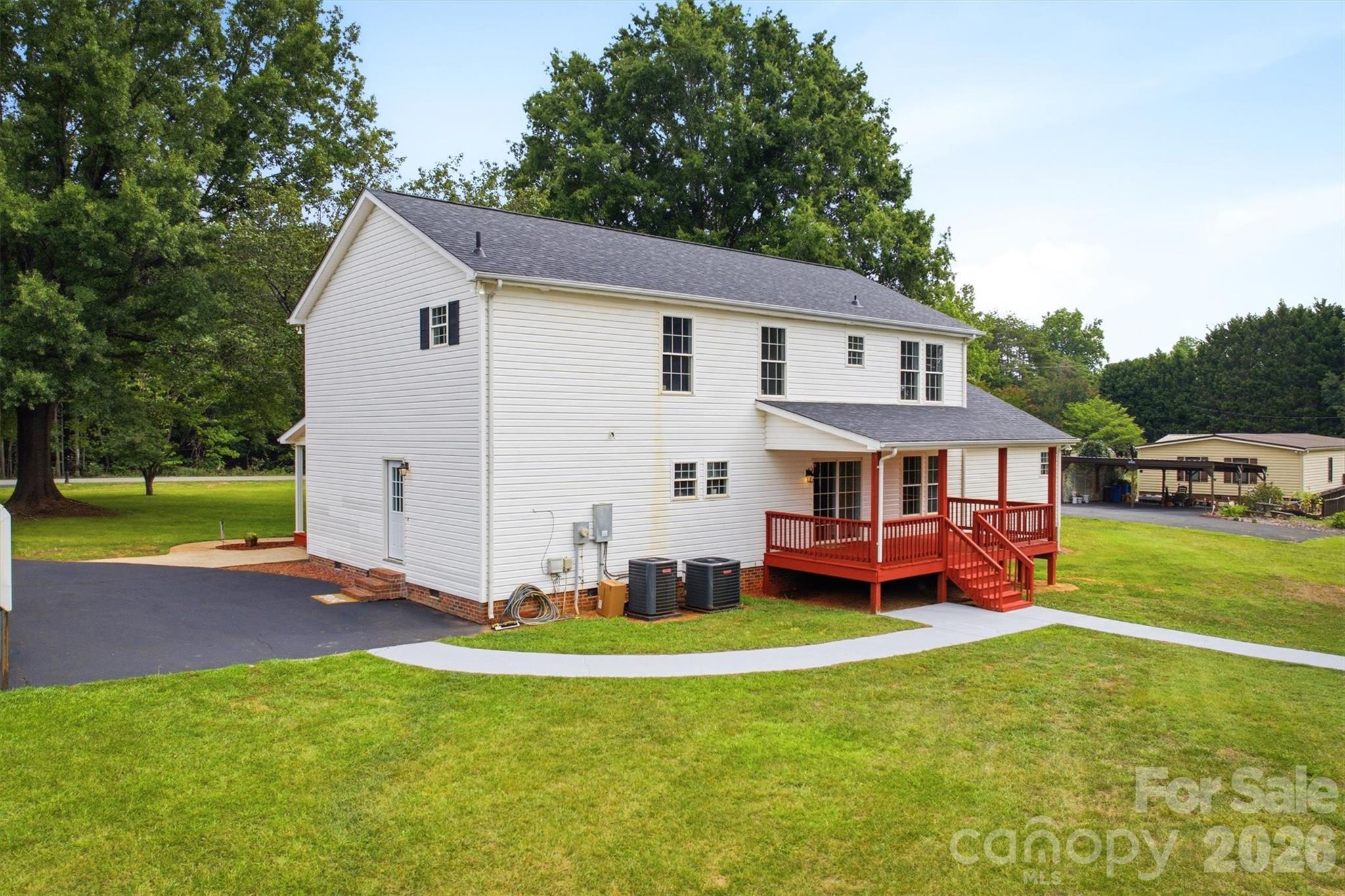 4799 Pleasant View Lane — Catawba