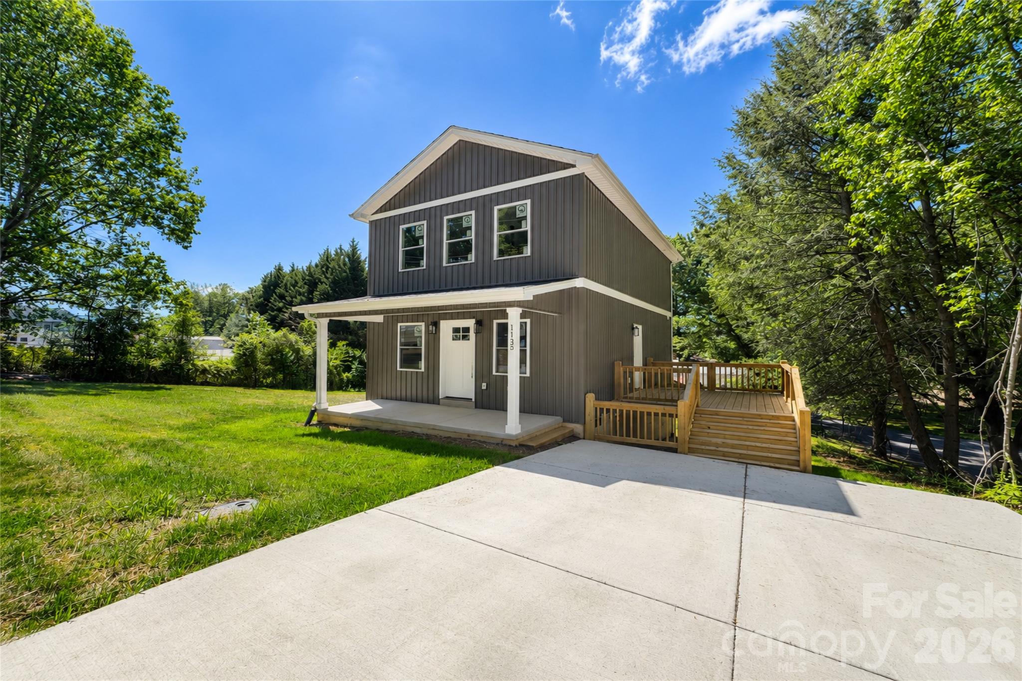 1135 Apple Lane — Granite Falls
